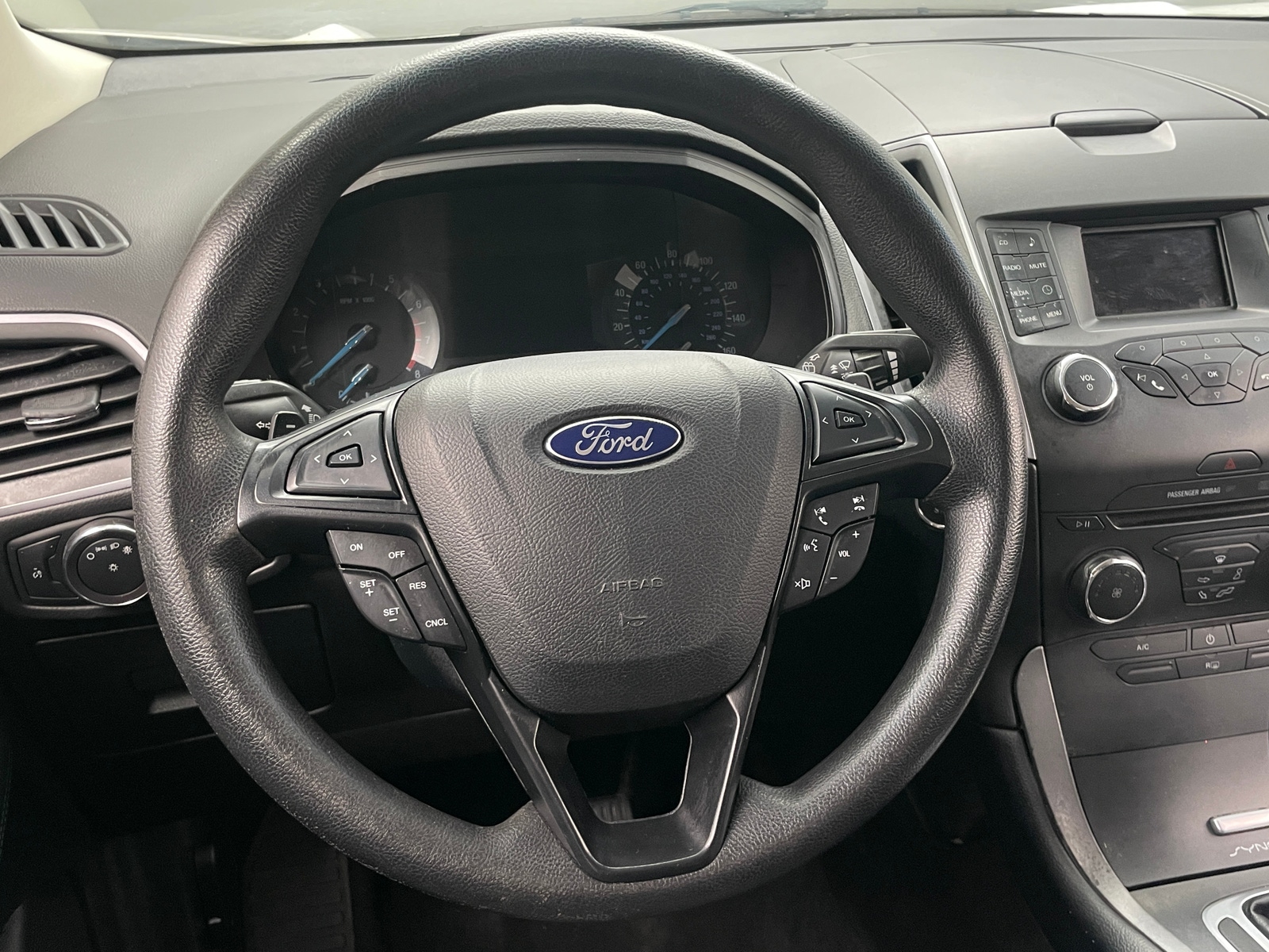 Thumbnail: 2017 Ford Edge - 5