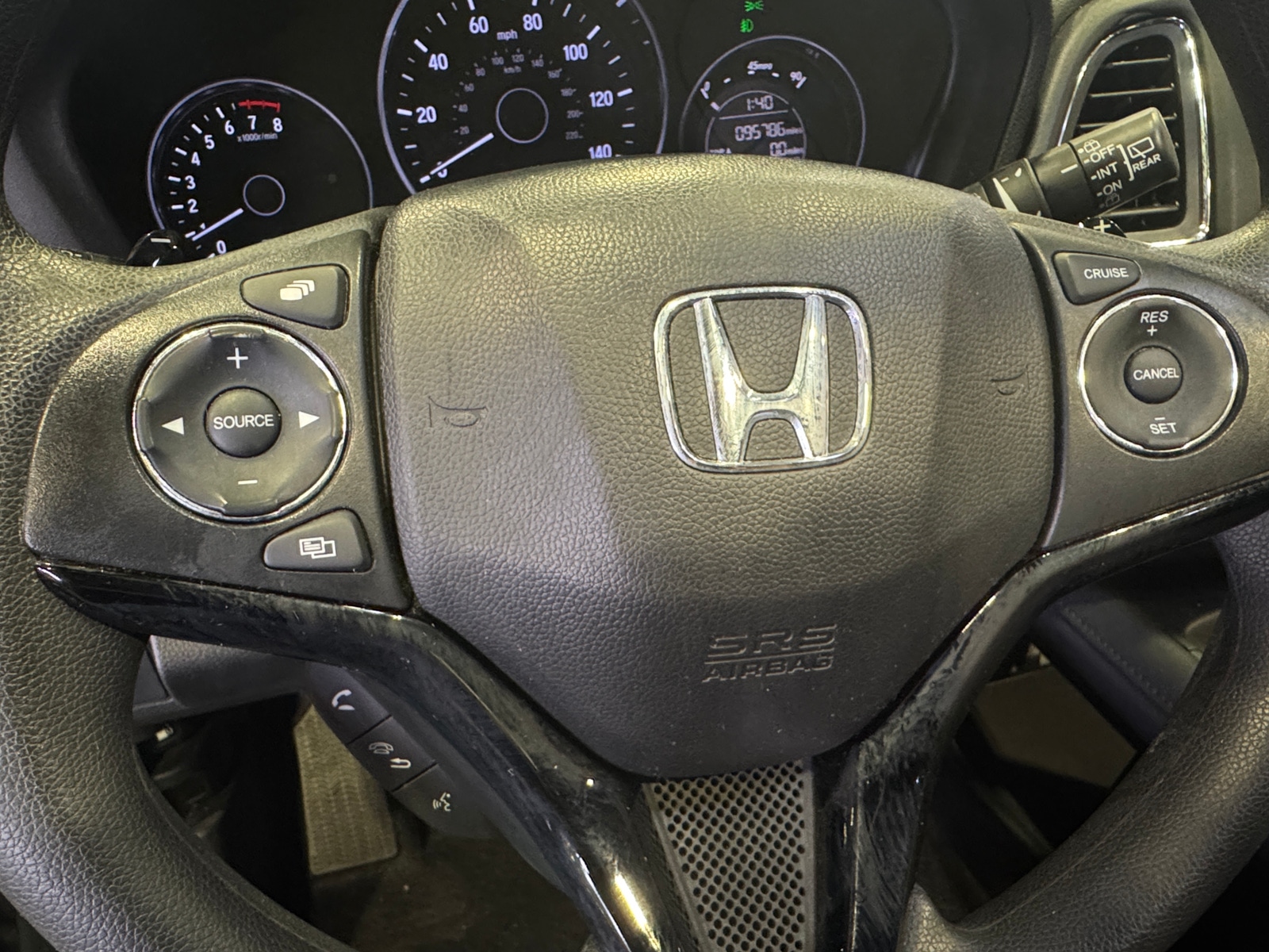 Thumbnail: 2018 Honda HR-V - 5