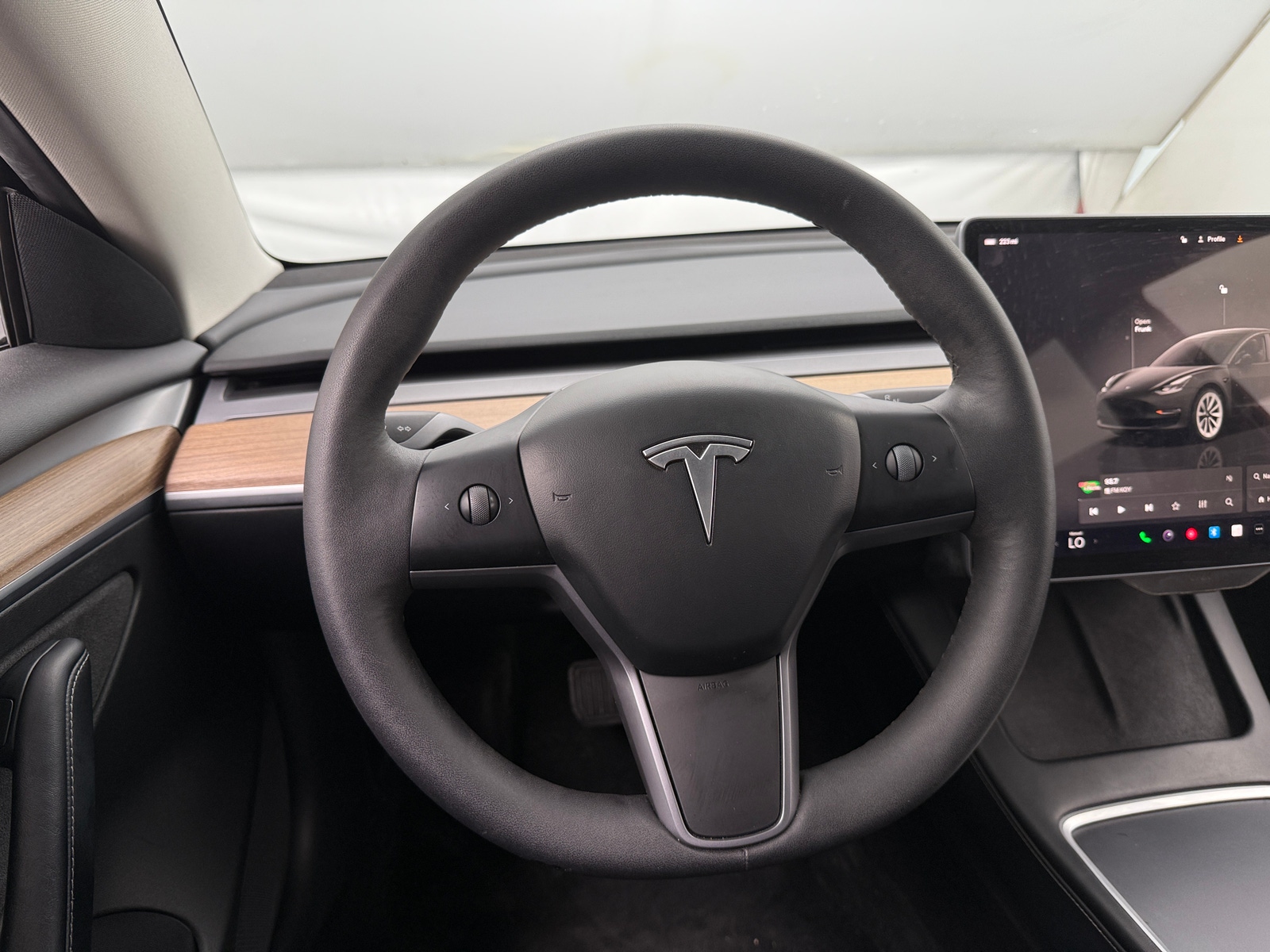 Thumbnail: 2023 Tesla Model 3 - 4