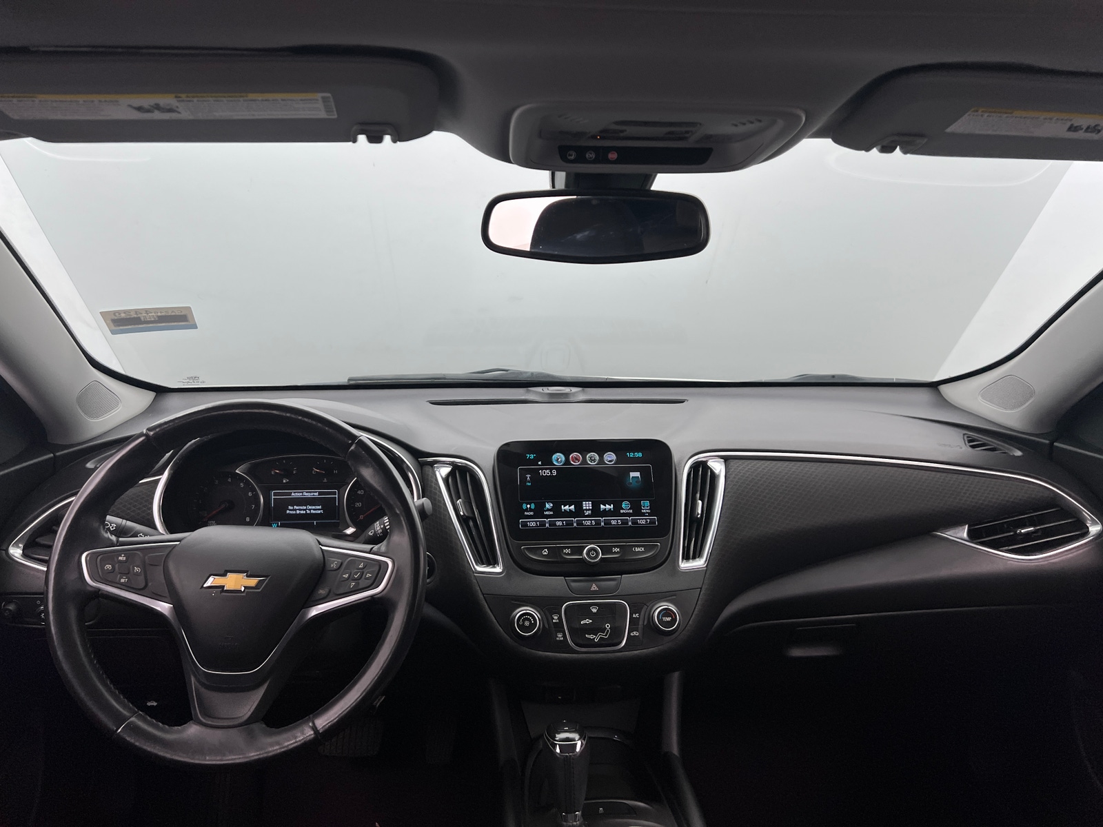 Thumbnail: 2018 Chevrolet Malibu - 3