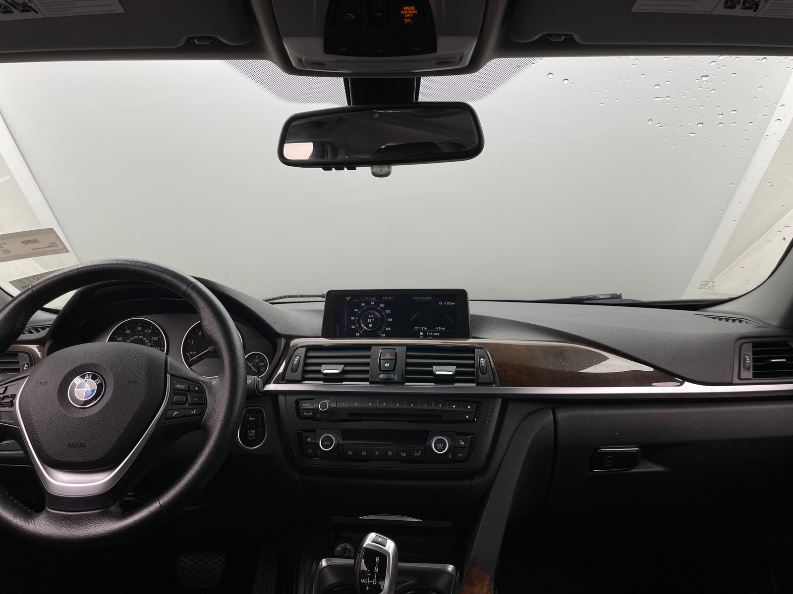 Thumbnail: 2015 BMW 3 Series - 2