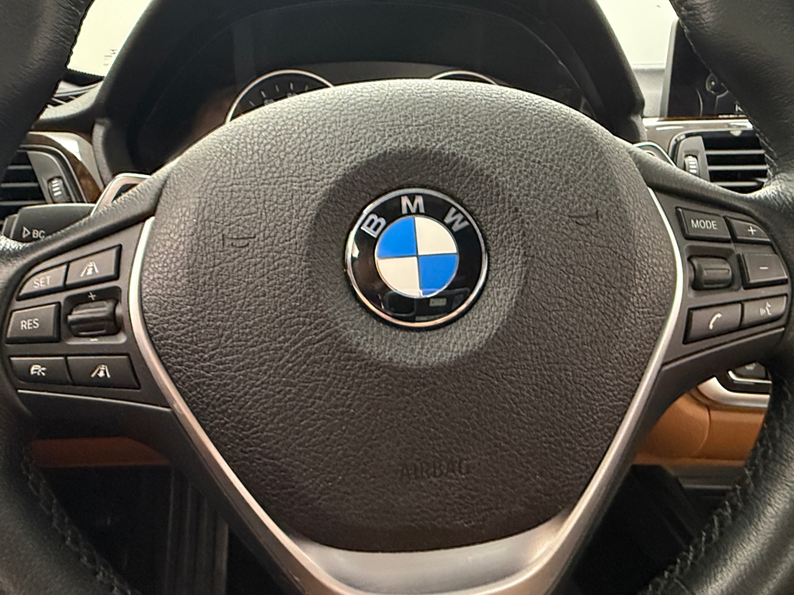 Thumbnail: 2016 BMW 4 Series - 4