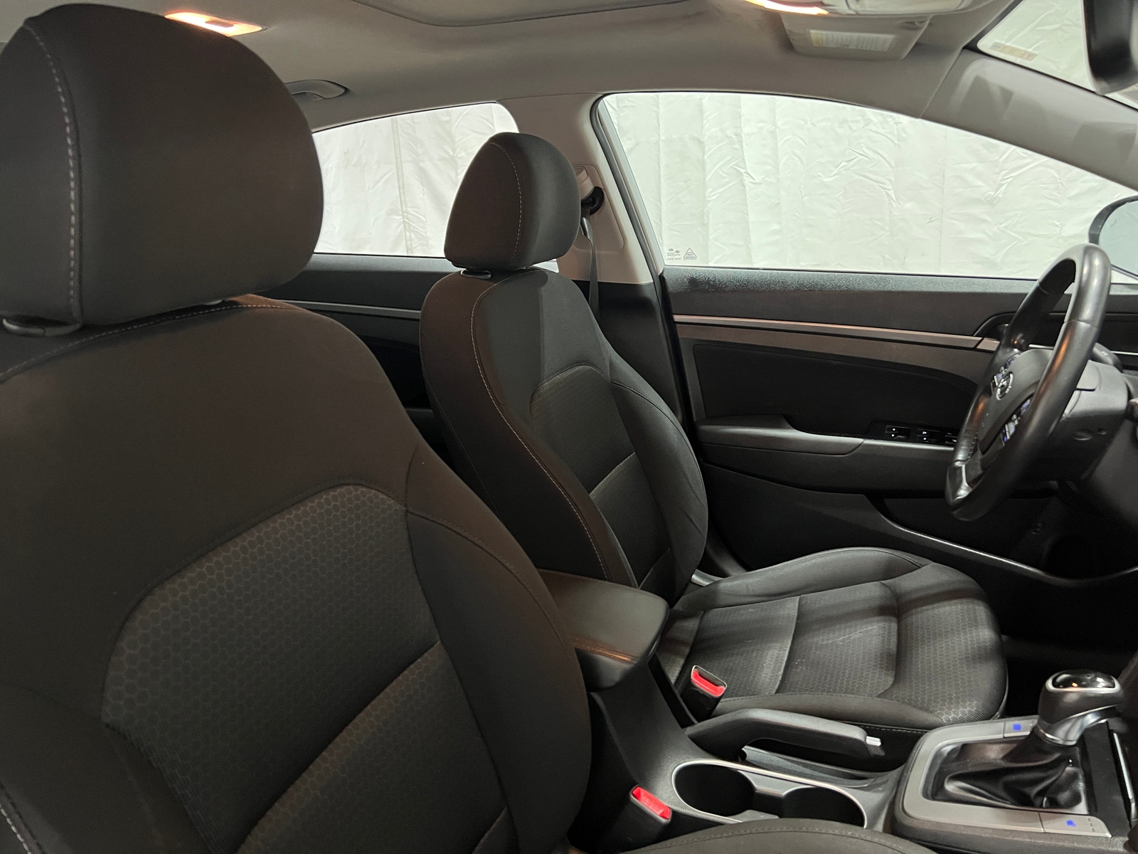 Thumbnail: 2017 Hyundai Elantra - 2