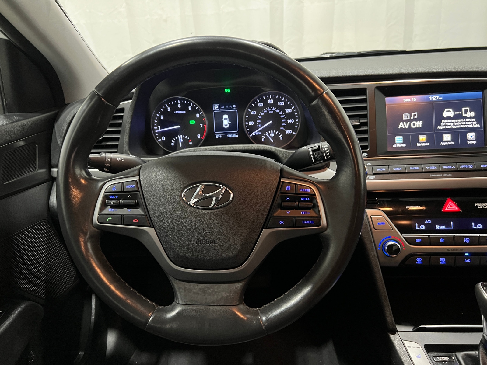 Thumbnail: 2017 Hyundai Elantra - 5