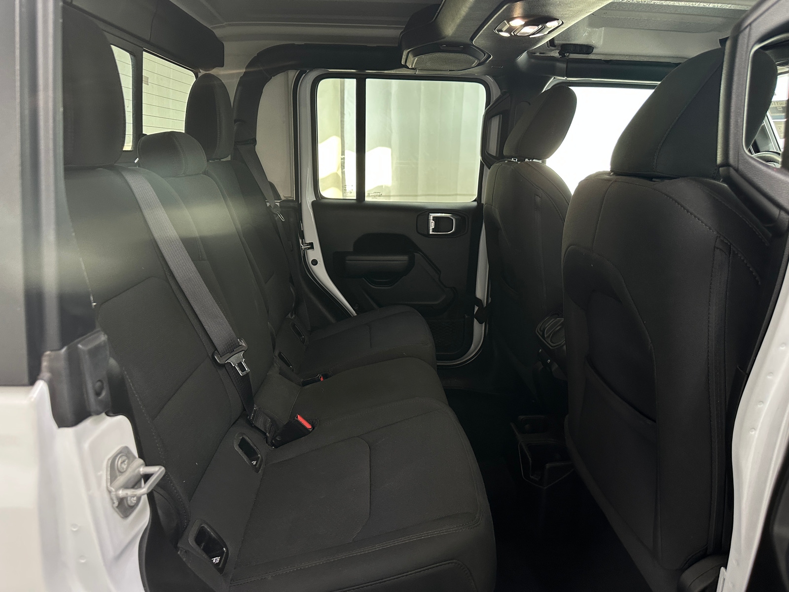 Thumbnail: 2023 Jeep Gladiator - 6