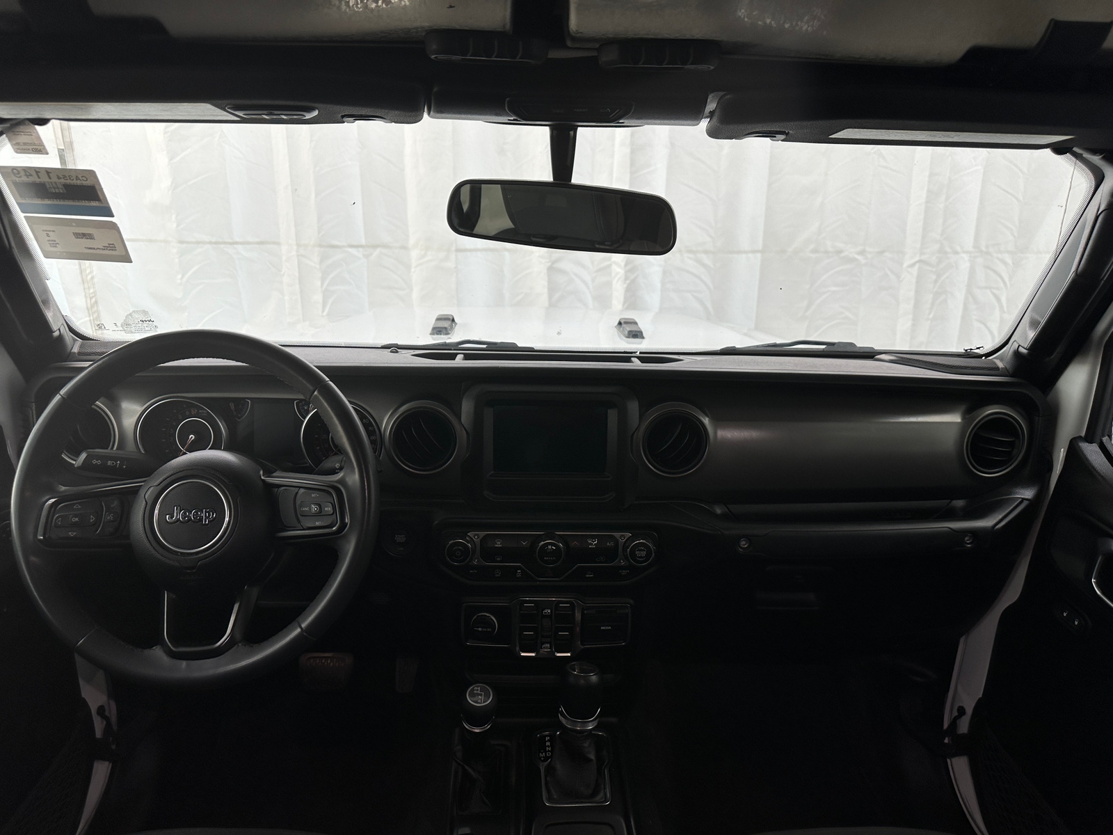 Thumbnail: 2023 Jeep Gladiator - 3