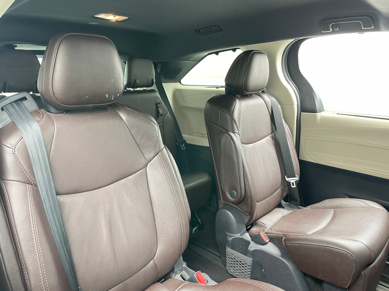 Thumbnail: 2021 Toyota Sienna - 5