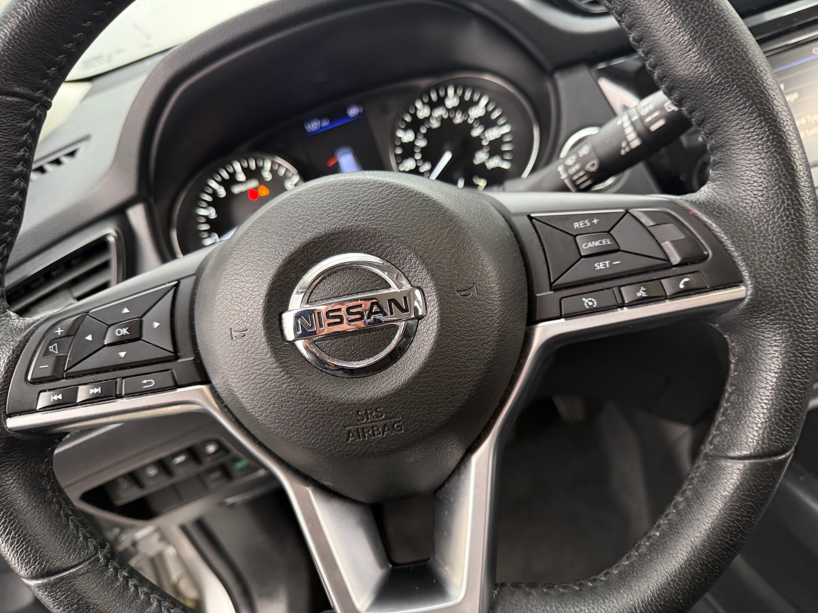 Thumbnail: 2020 Nissan Rogue - 5