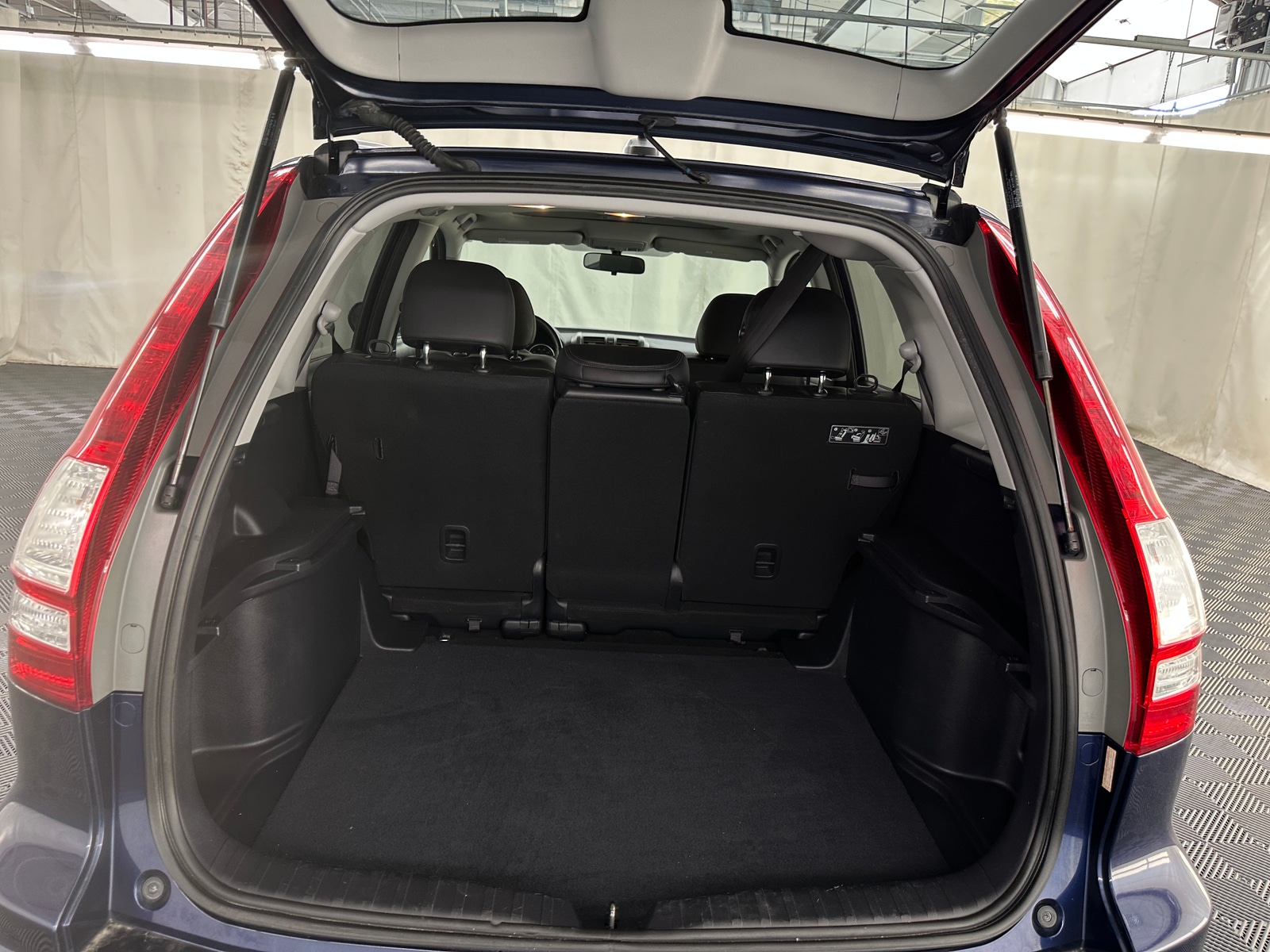 Thumbnail: 2010 Honda CR-V - 6