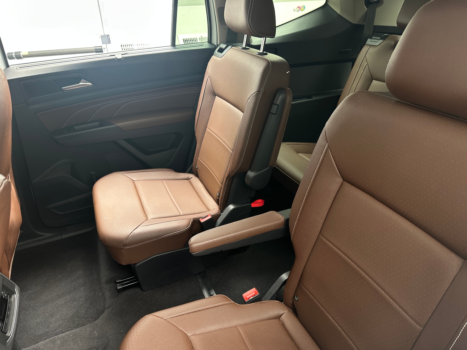 Thumbnail: 2021 Volkswagen Atlas - 5