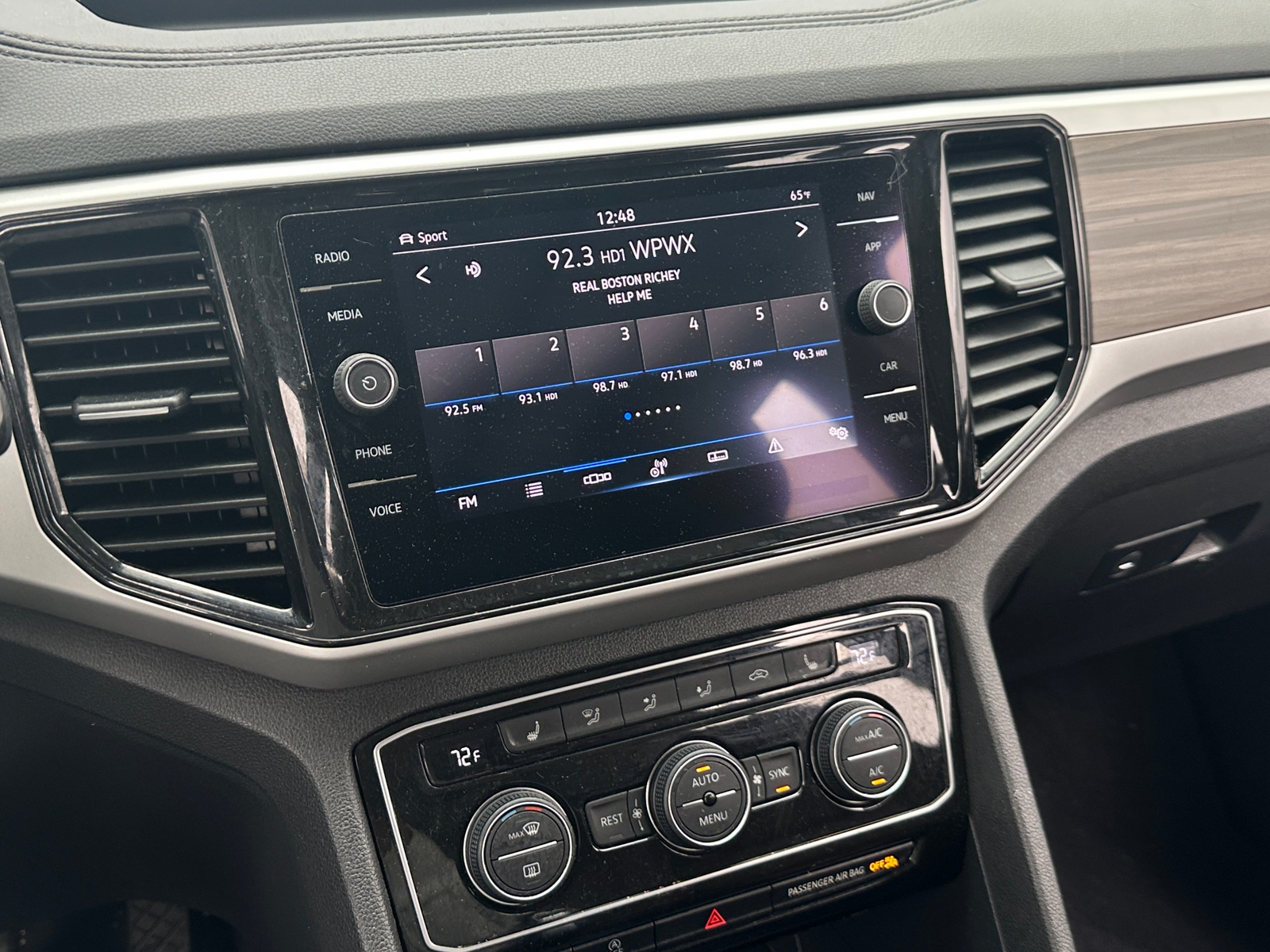 Thumbnail: 2021 Volkswagen Atlas - 3