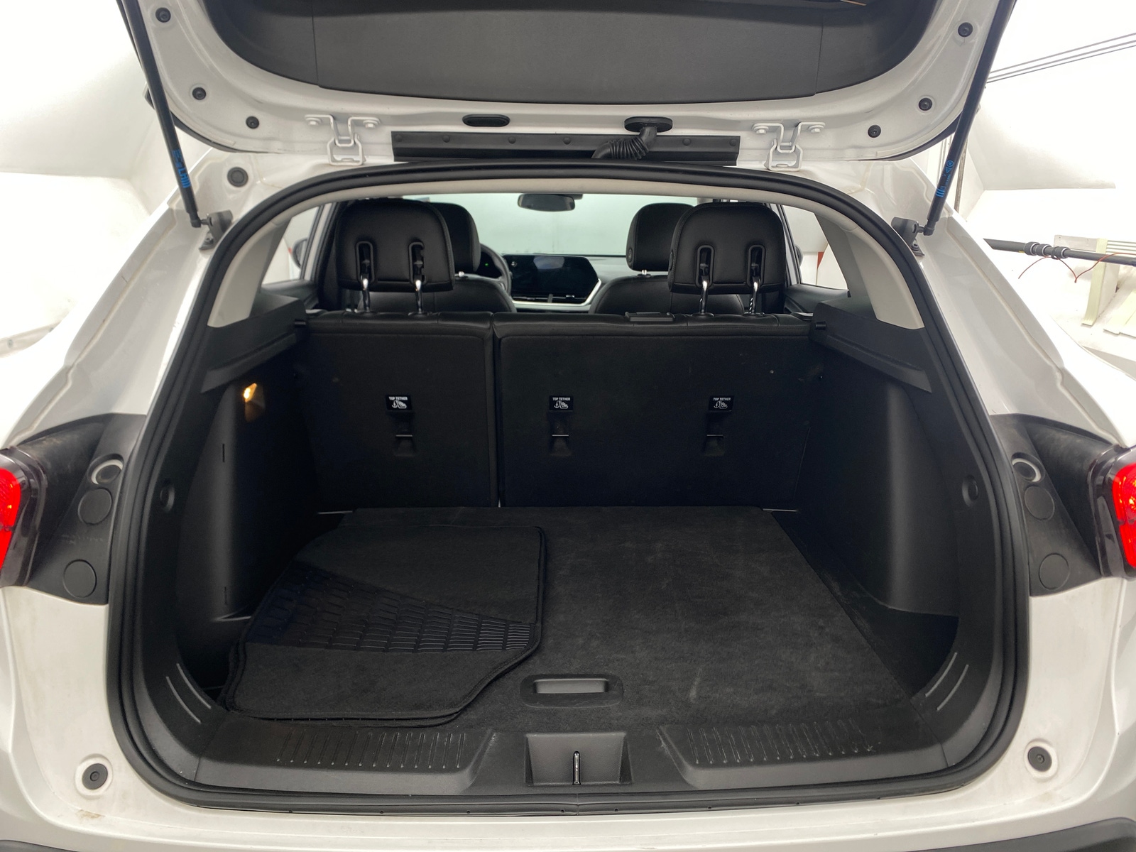 Thumbnail: 2025 Chevrolet Trax - 7