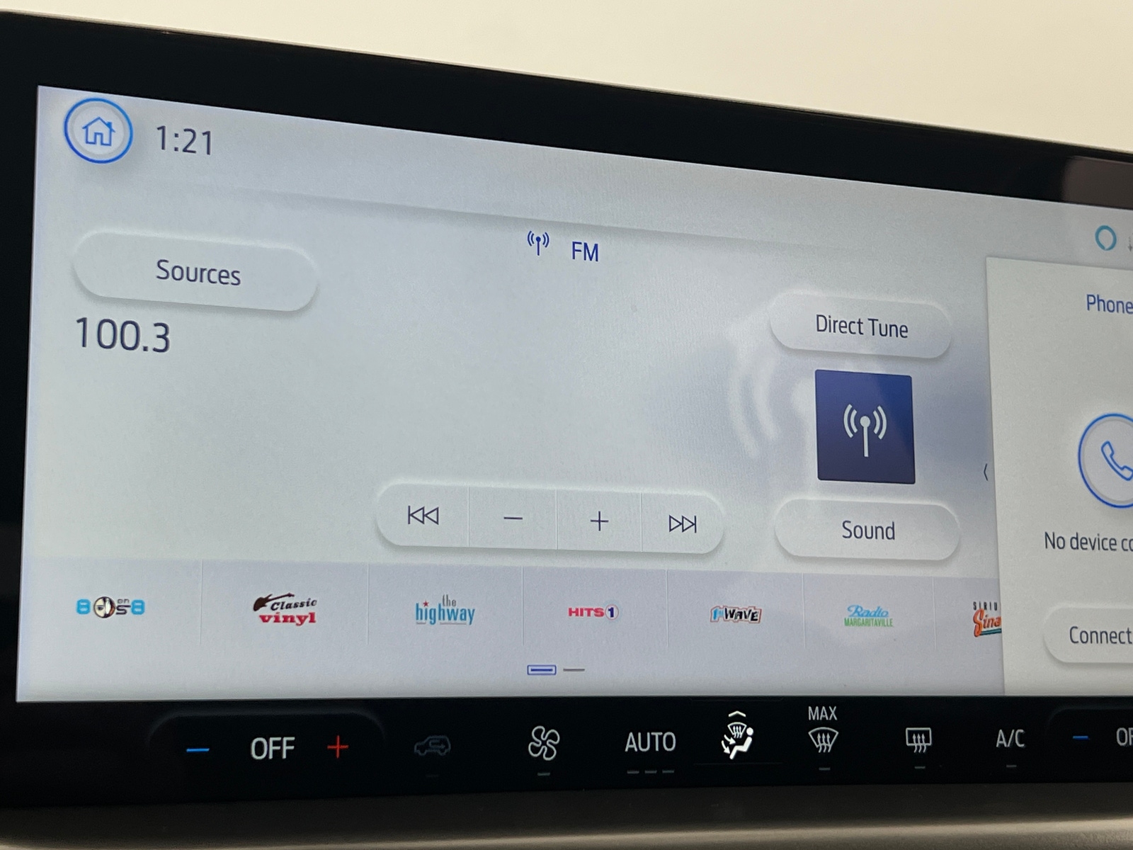 Thumbnail: 2024 Ford Escape - 4