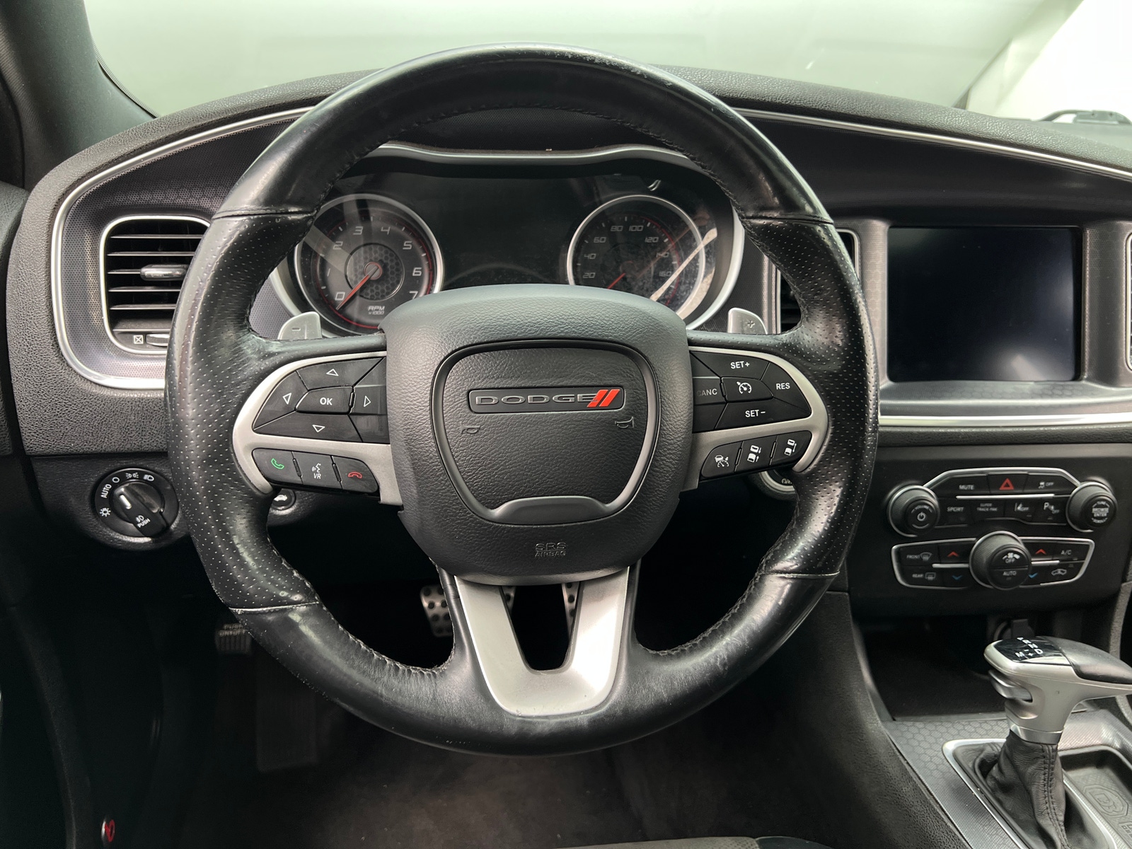 Thumbnail: 2017 Dodge Charger - 4