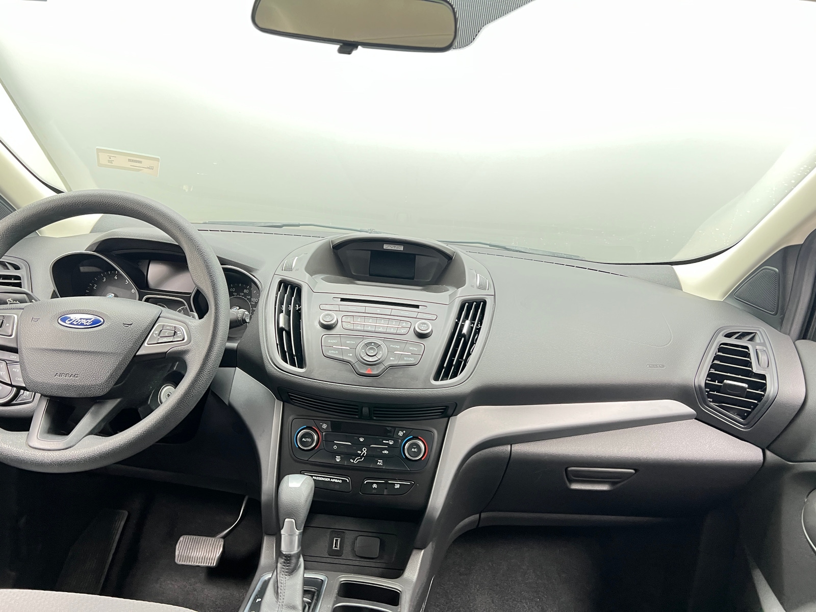 Thumbnail: 2017 Ford Escape - 3