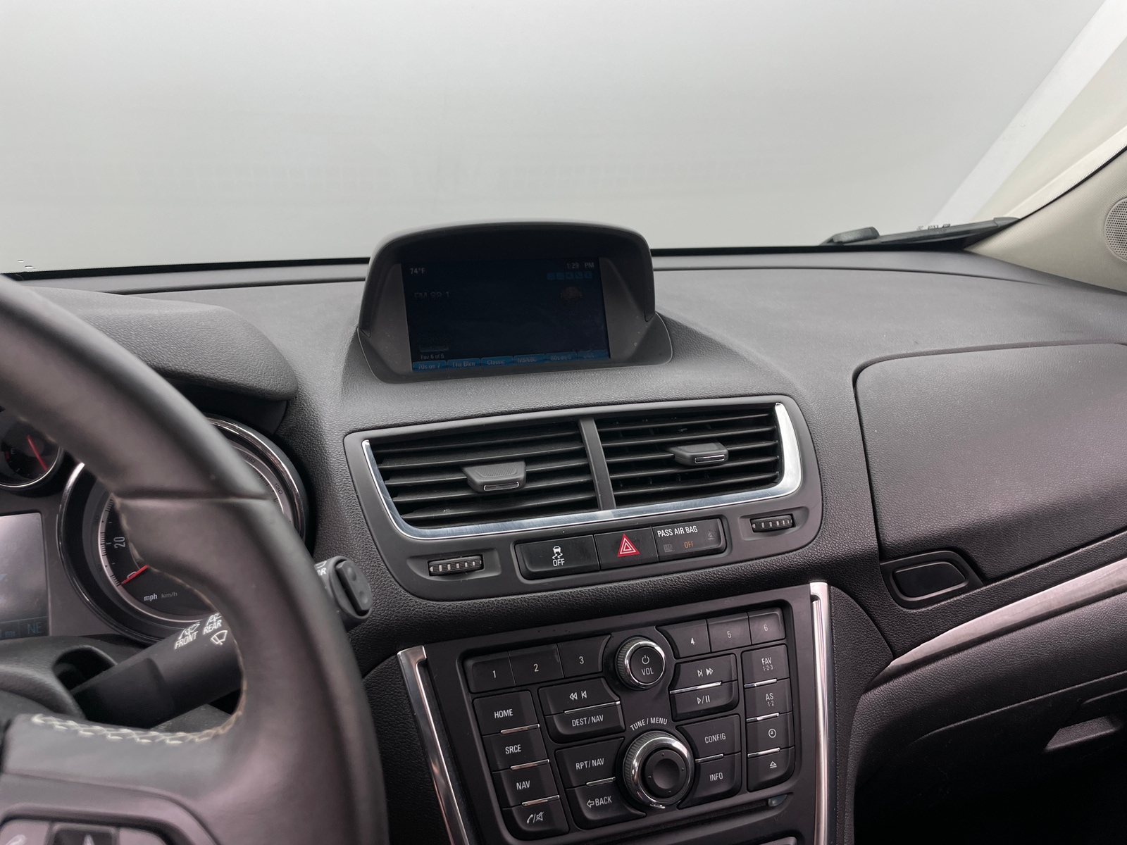Thumbnail: 2015 Buick Encore - 4