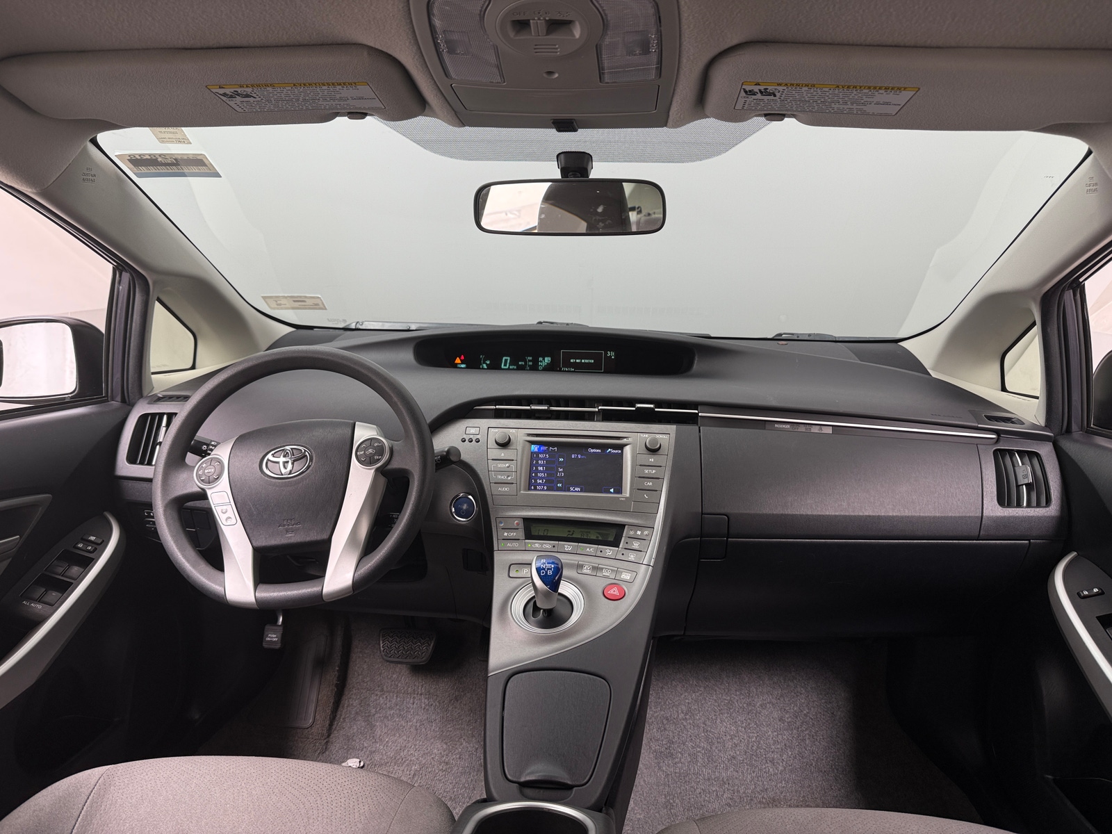 Thumbnail: 2015 Toyota Prius - 3