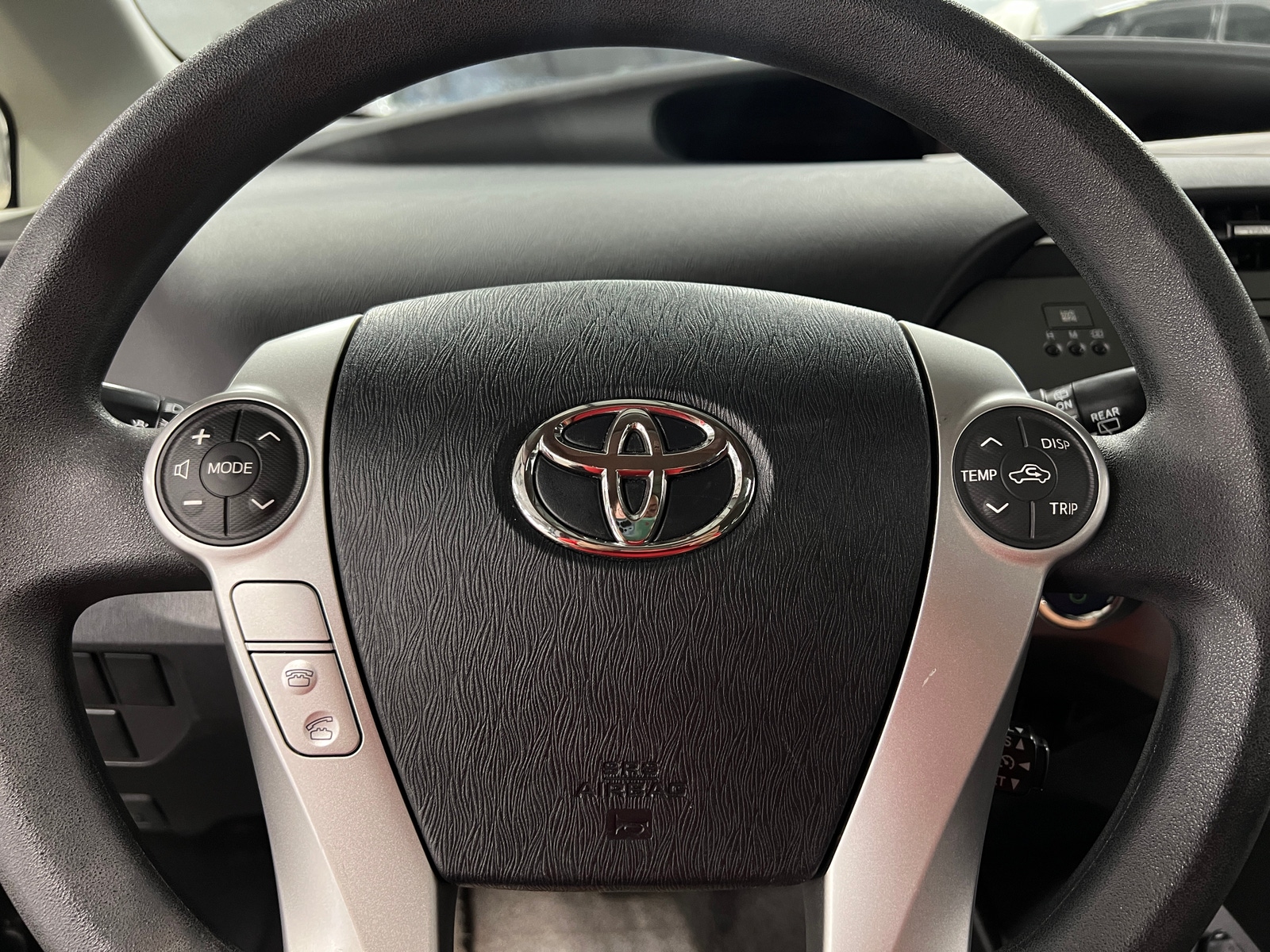 Thumbnail: 2015 Toyota Prius - 5