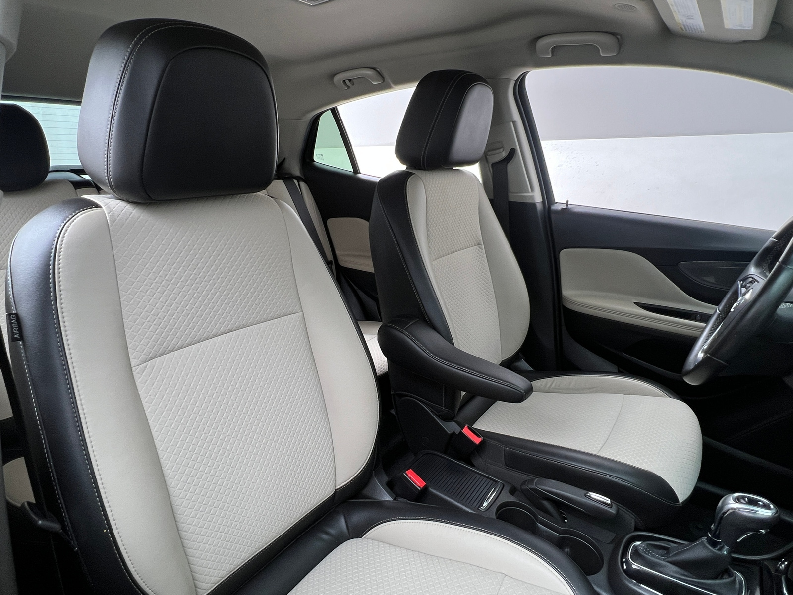 Thumbnail: 2017 Buick Encore - 2
