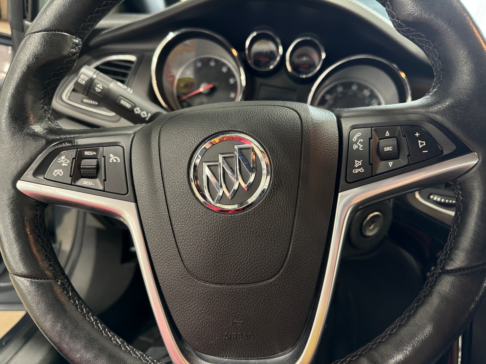 Thumbnail: 2016 Buick Cascada - 4