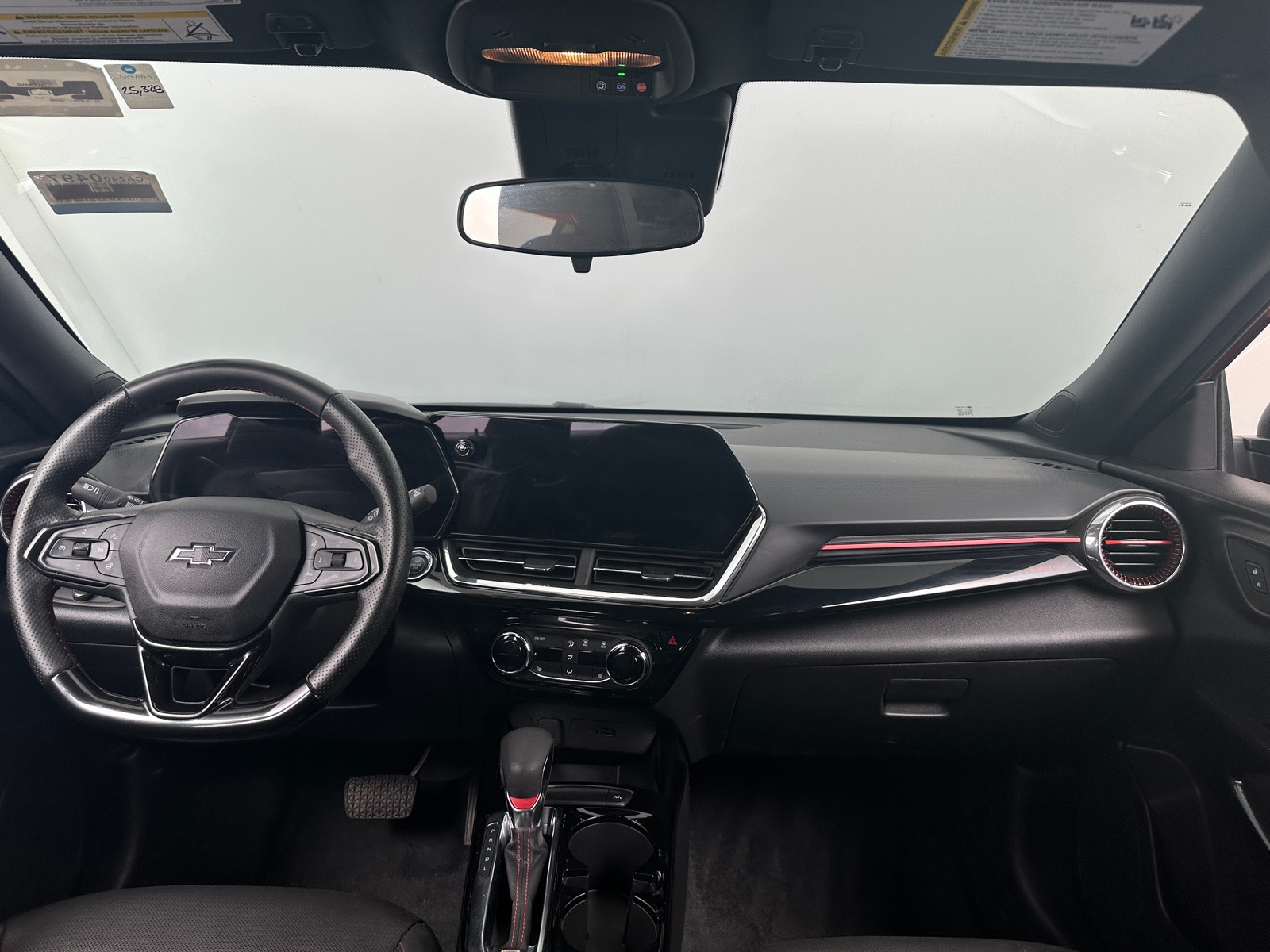 Thumbnail: 2025 Chevrolet Trax - 2