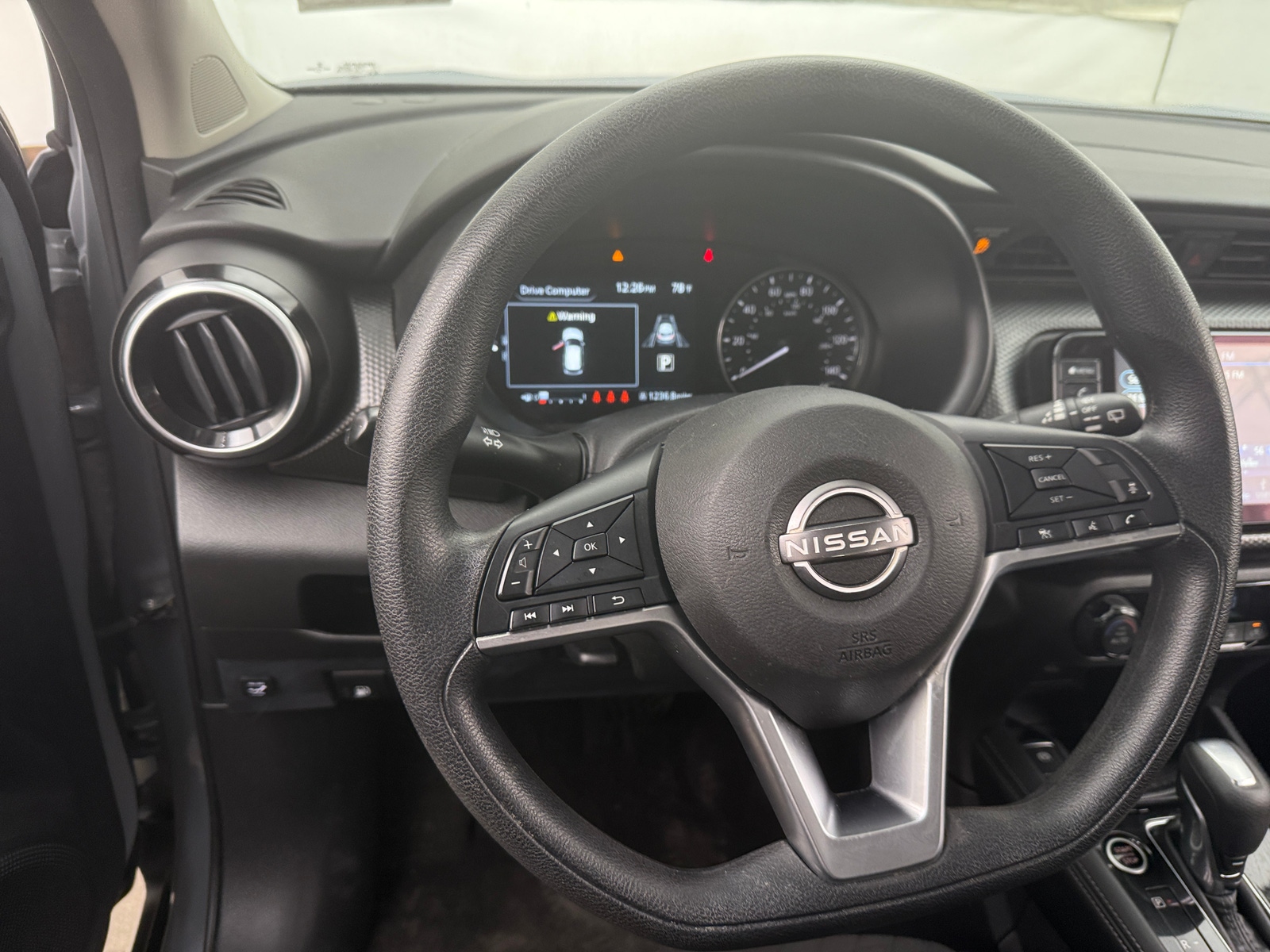 Thumbnail: 2022 Nissan Kicks - 5
