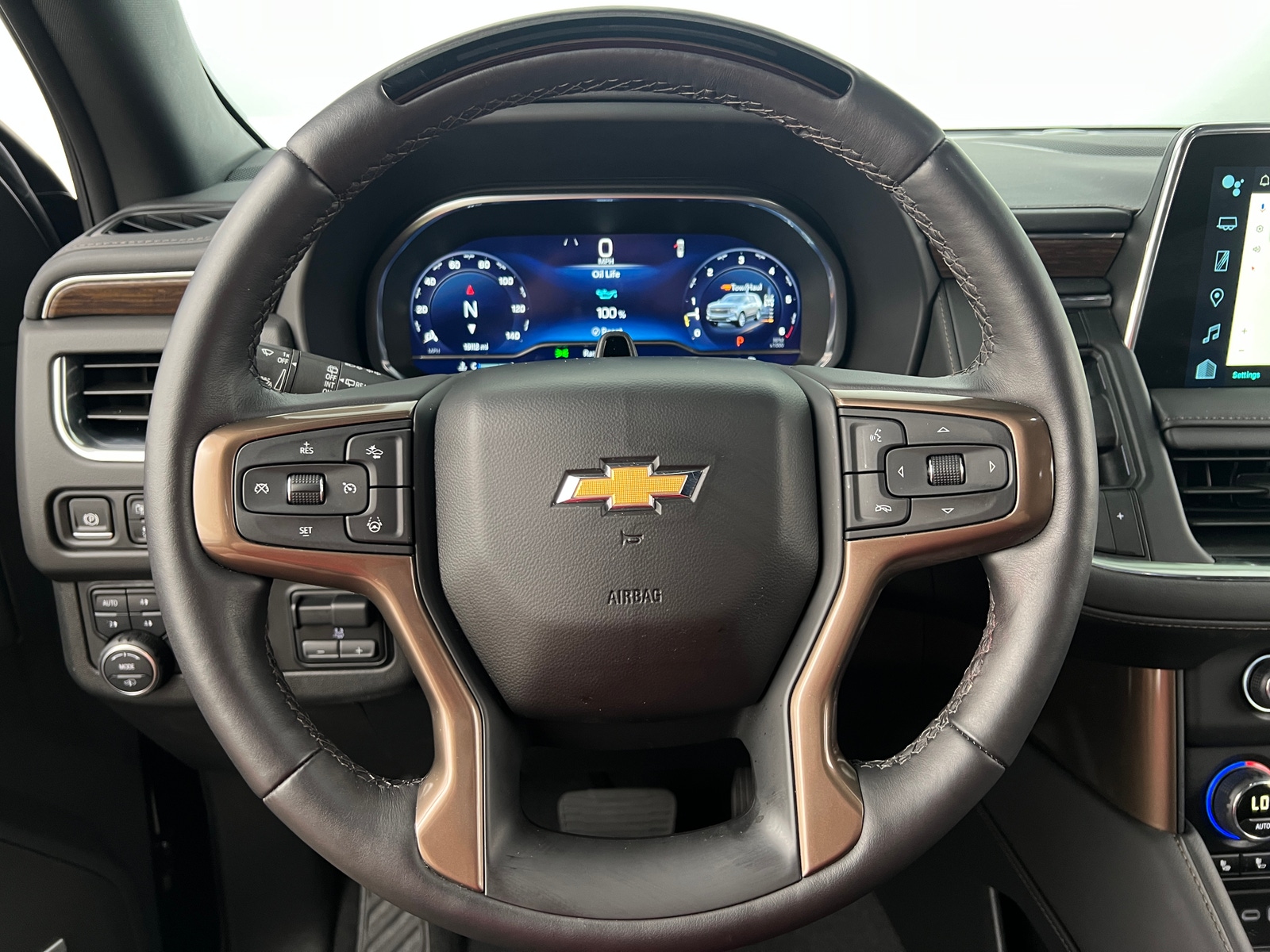 Thumbnail: 2024 Chevrolet Suburban - 4