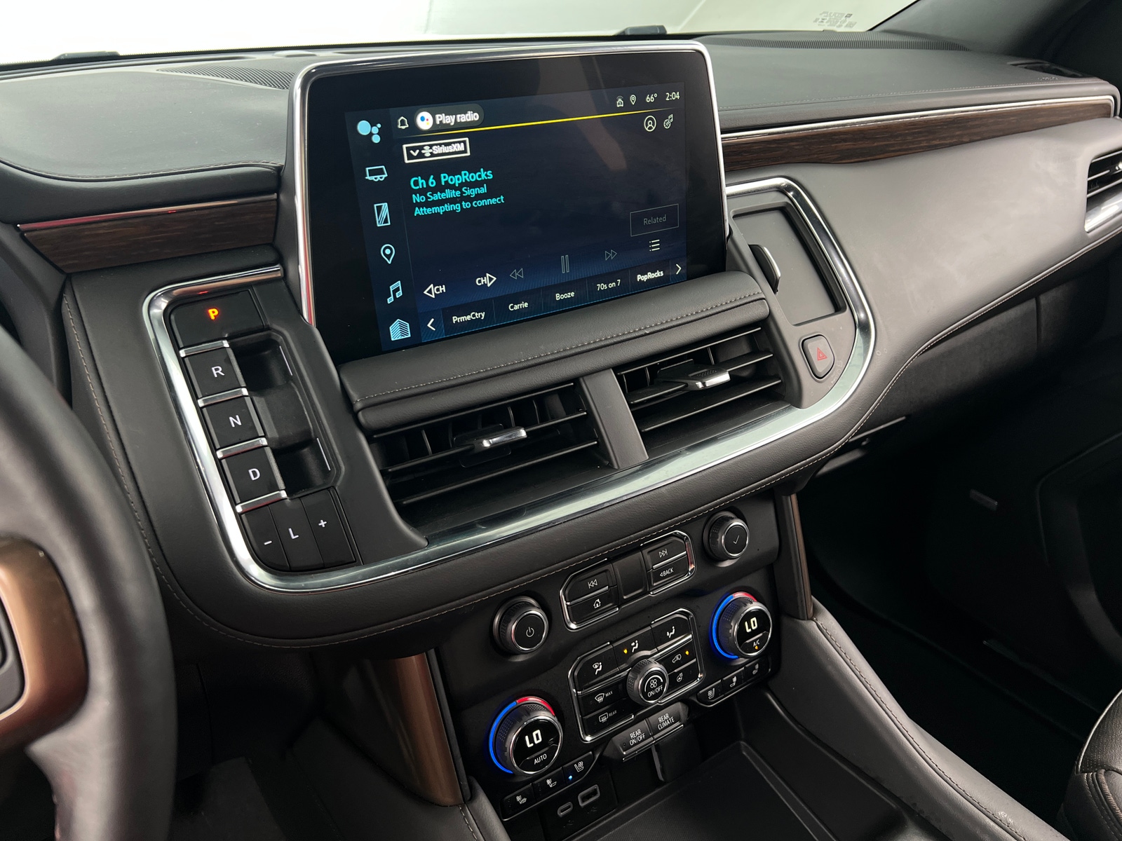Thumbnail: 2024 Chevrolet Suburban - 3