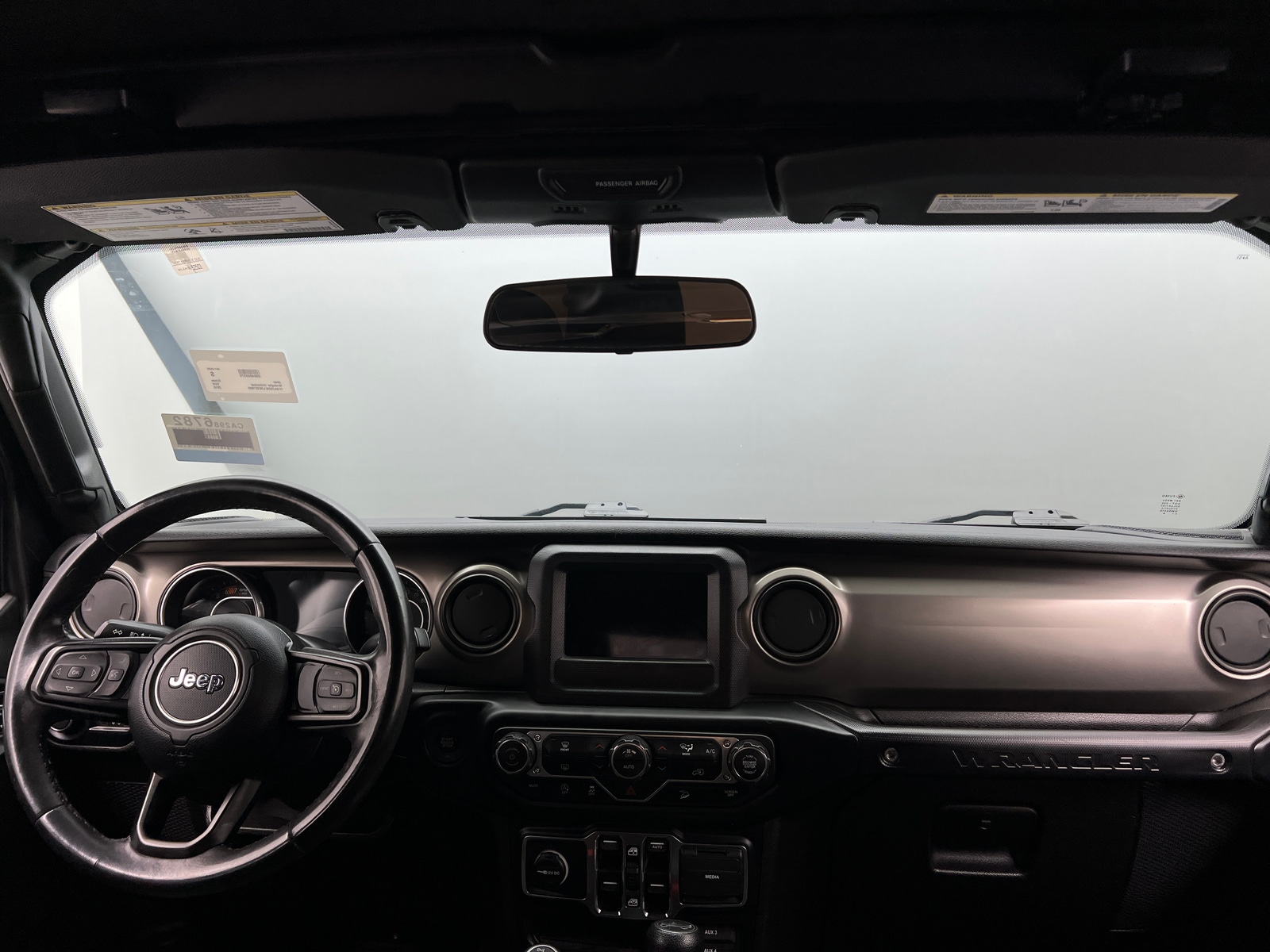 Thumbnail: 2018 Jeep Wrangler - 3