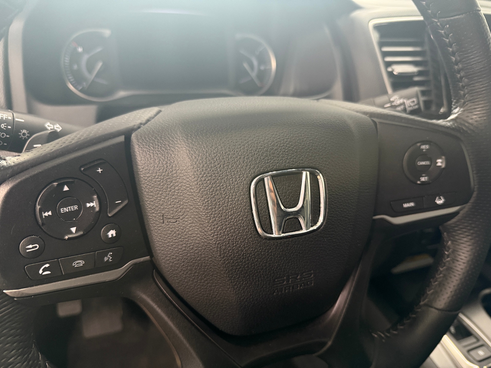 Thumbnail: 2022 Honda Passport - 4