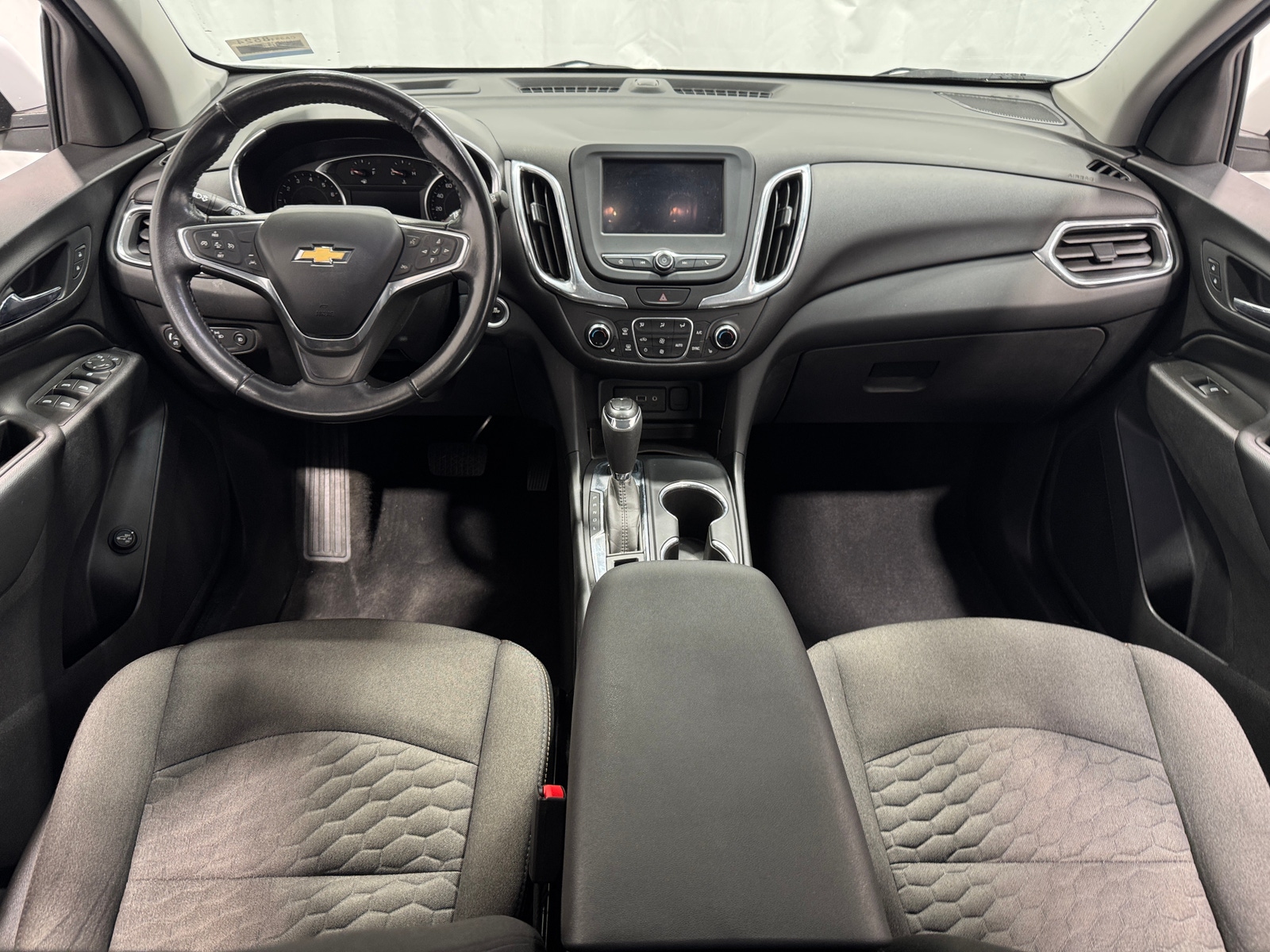 Thumbnail: 2020 Chevrolet Equinox - 3