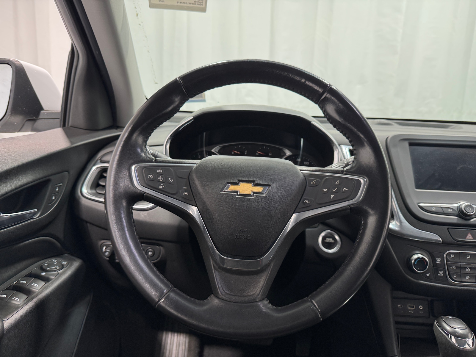 Thumbnail: 2020 Chevrolet Equinox - 5