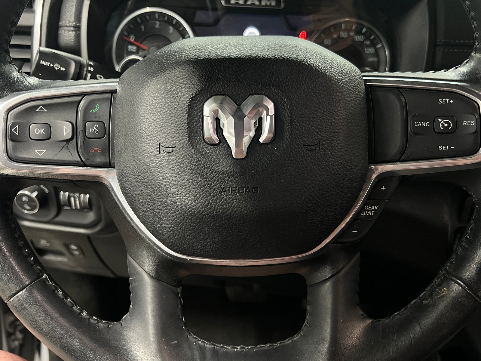 Thumbnail: 2022 RAM 1500 - 4