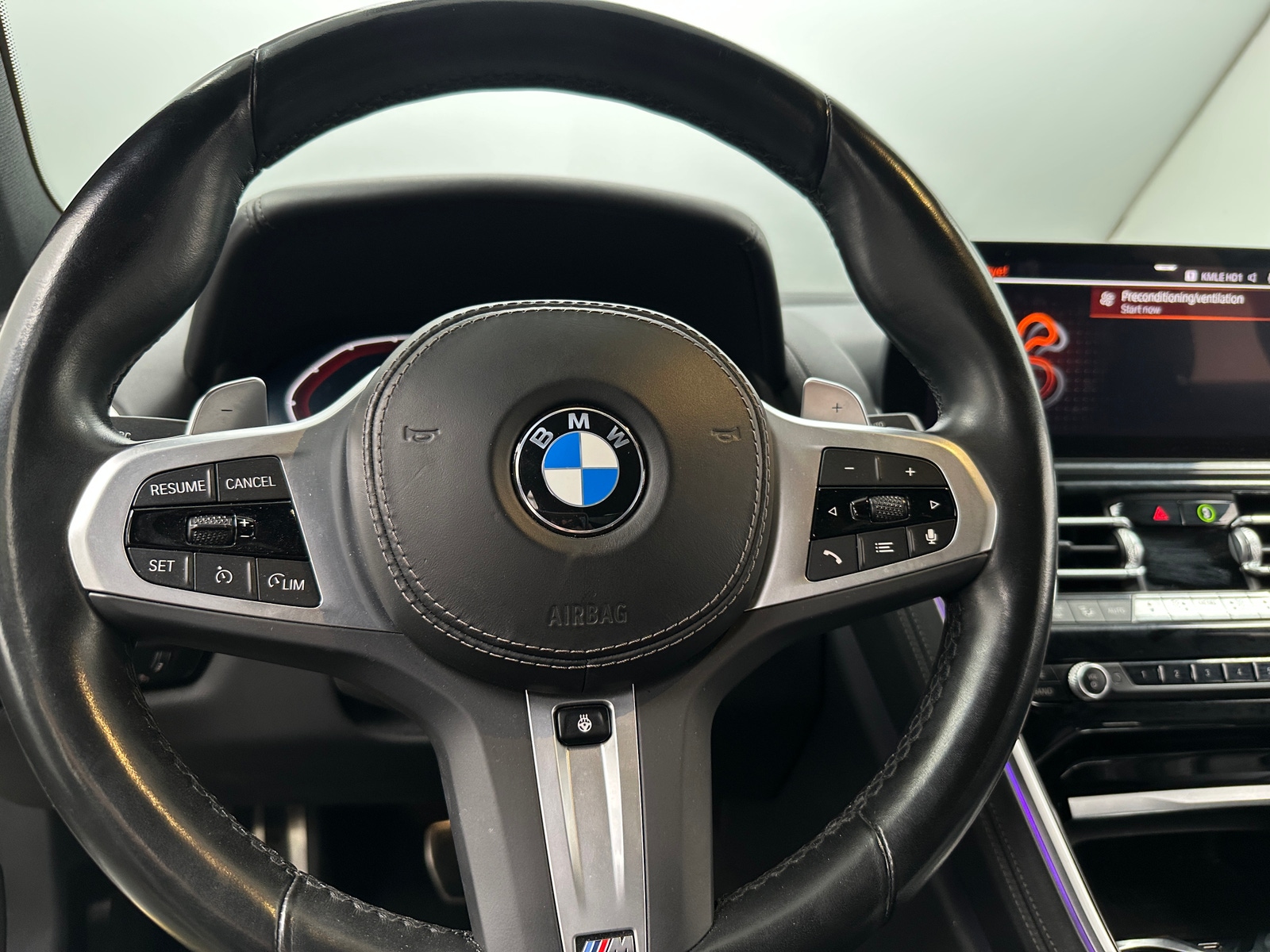 Thumbnail: 2023 BMW 8 Series - 4