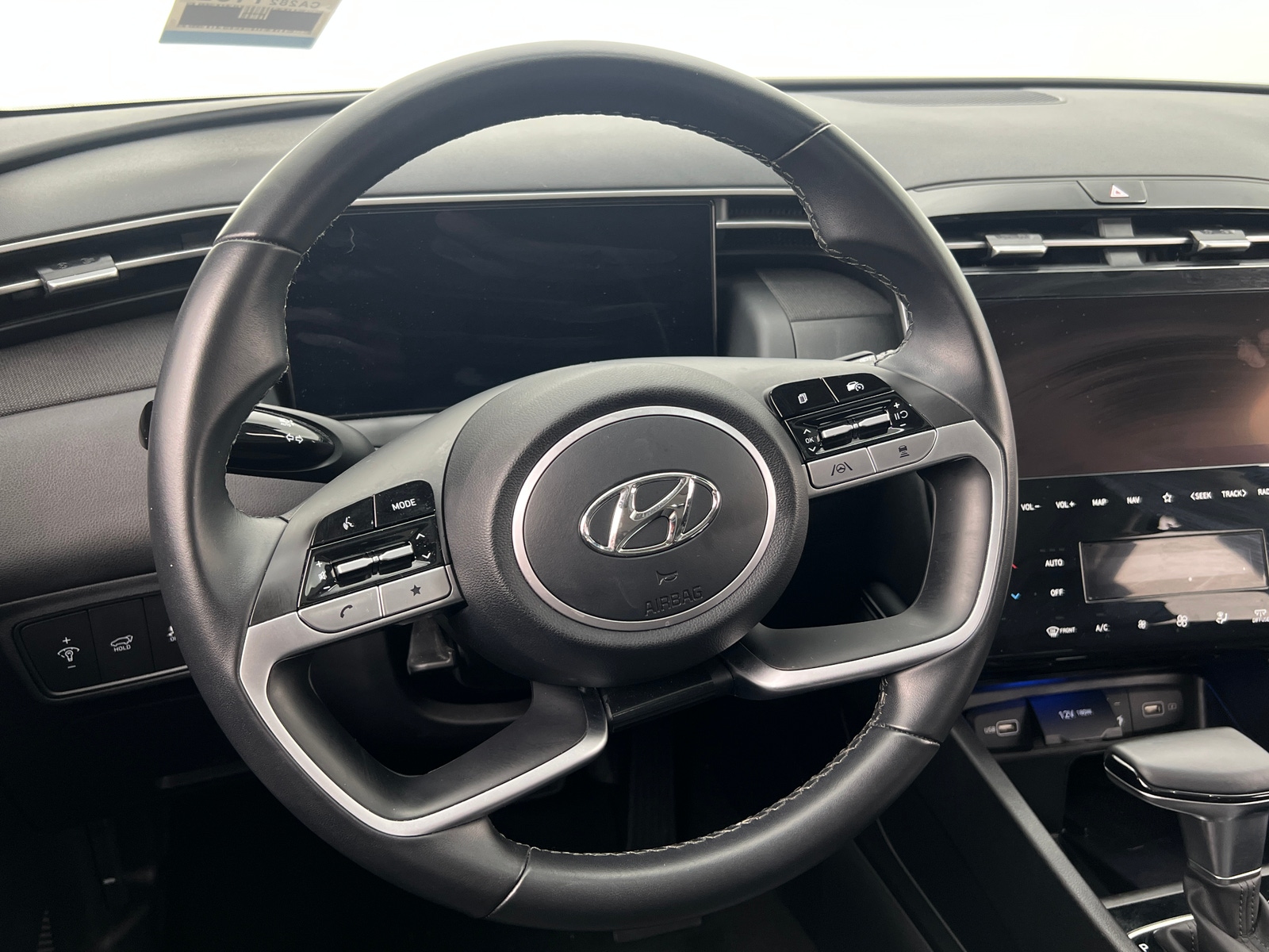 Thumbnail: 2024 Hyundai Tucson - 4