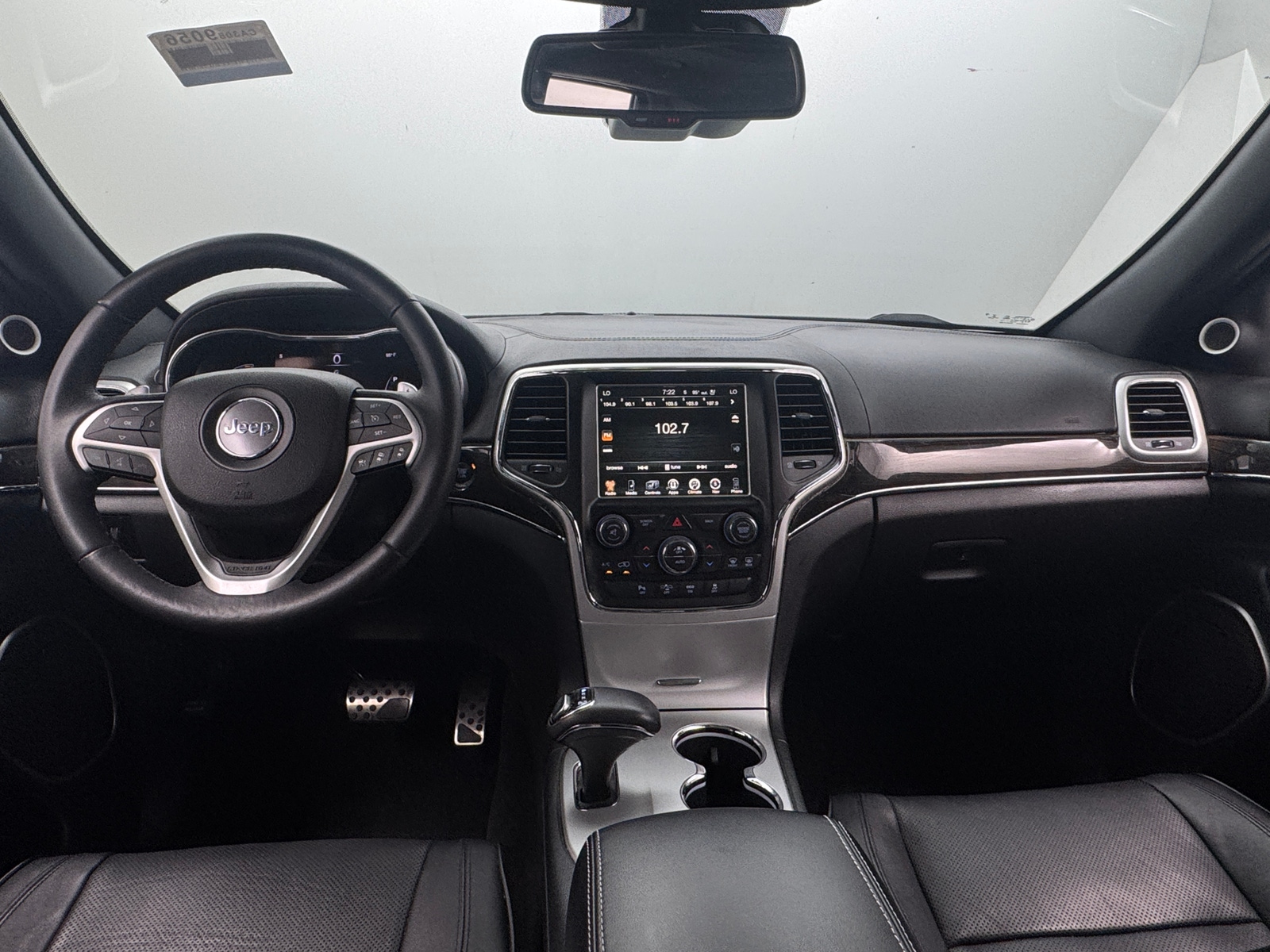 Thumbnail: 2015 Jeep Grand Cherokee - 2