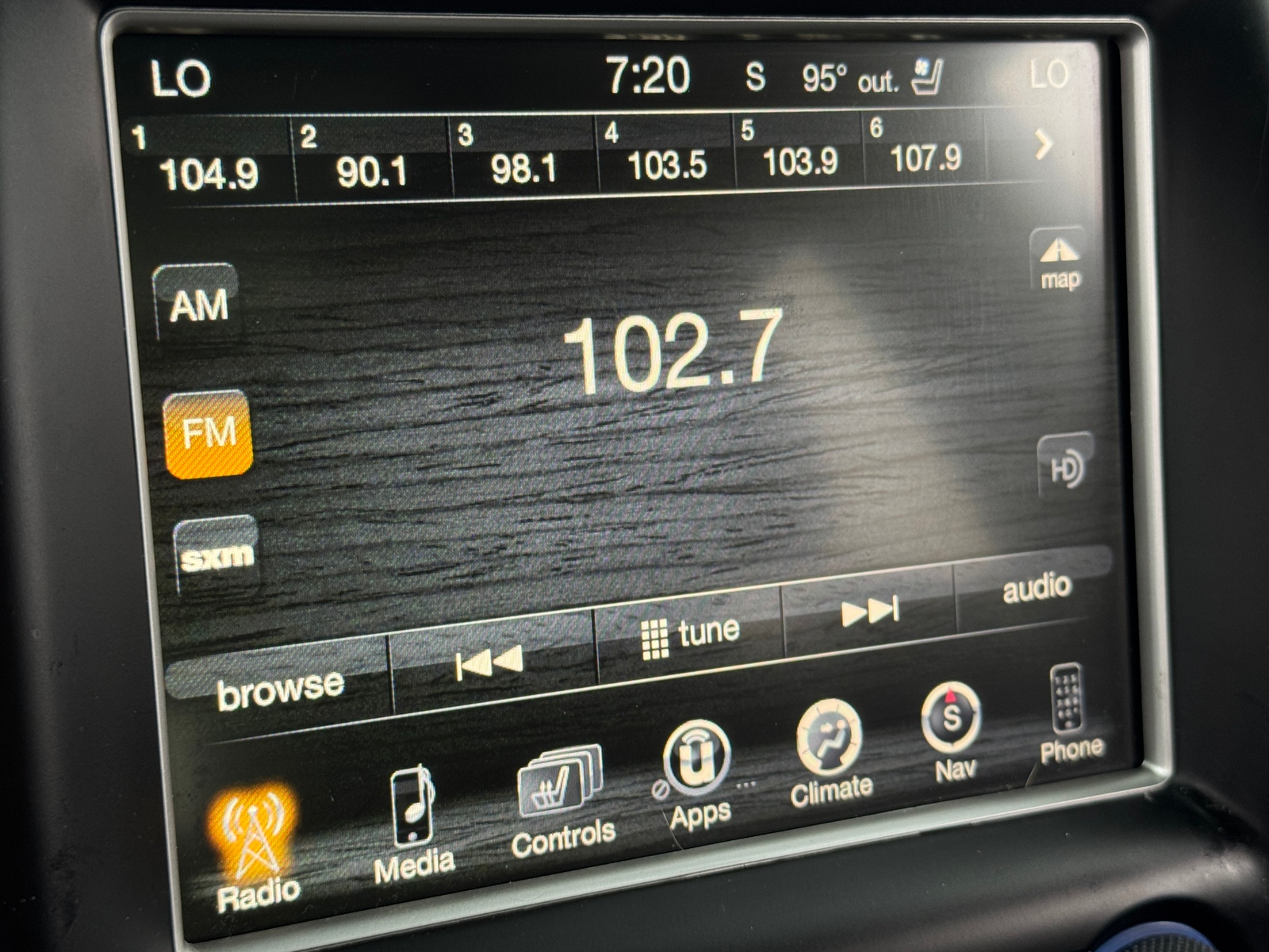 Thumbnail: 2015 Jeep Grand Cherokee - 3