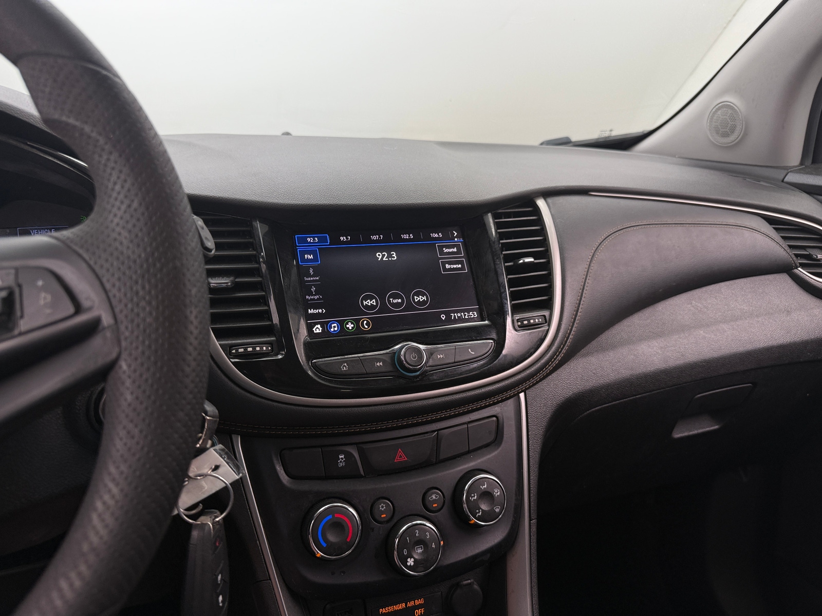 Thumbnail: 2020 Chevrolet Trax - 4
