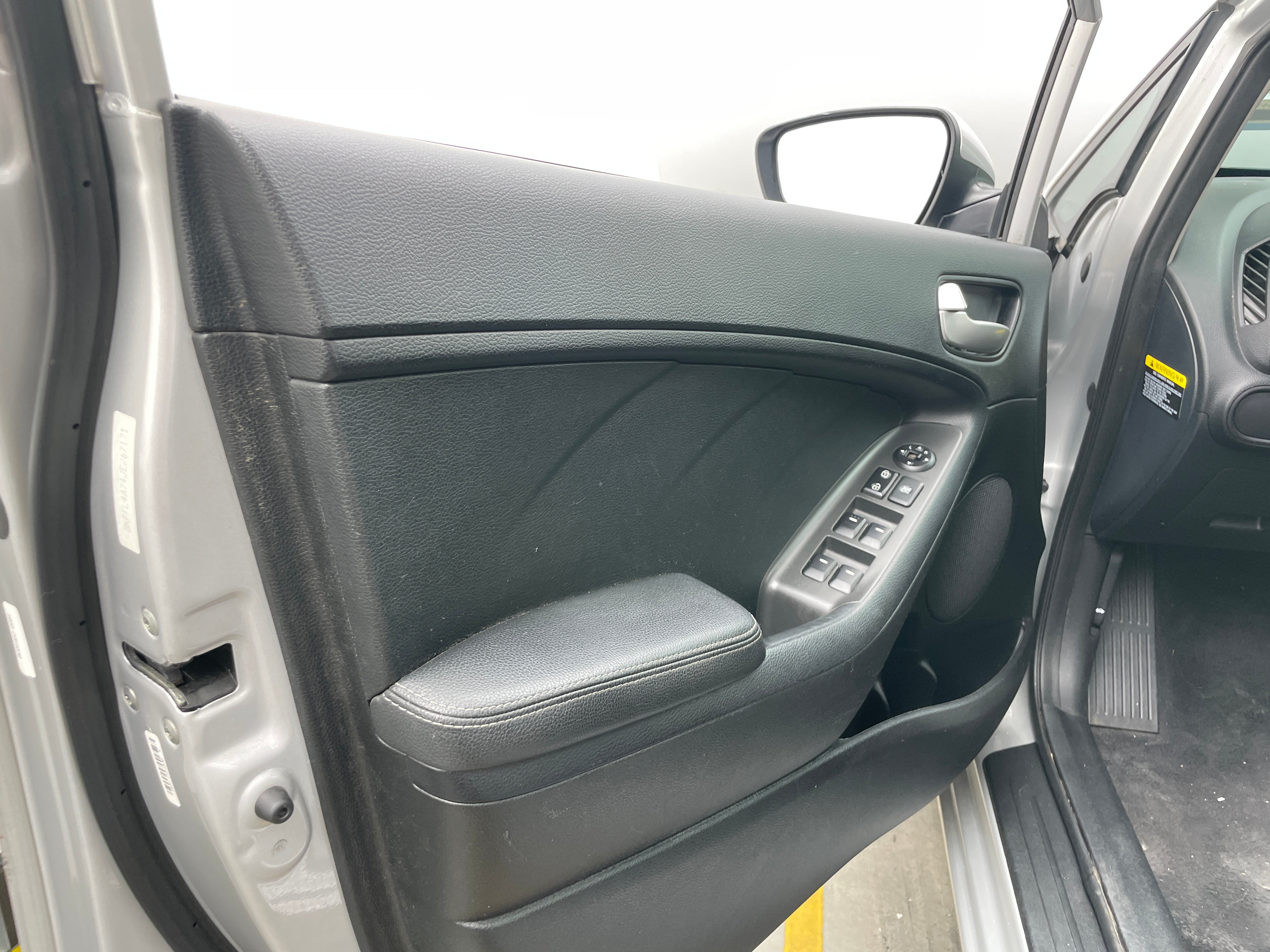 Used 2018 Kia FORTE LX with VIN 3KPFL4A74JE267171 for sale in Oak Creek, WI