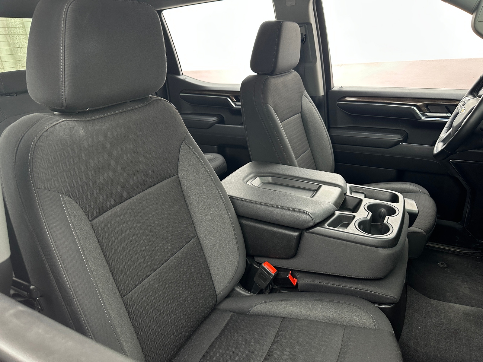 Thumbnail: 2024 Chevrolet Silverado 1500 - 2