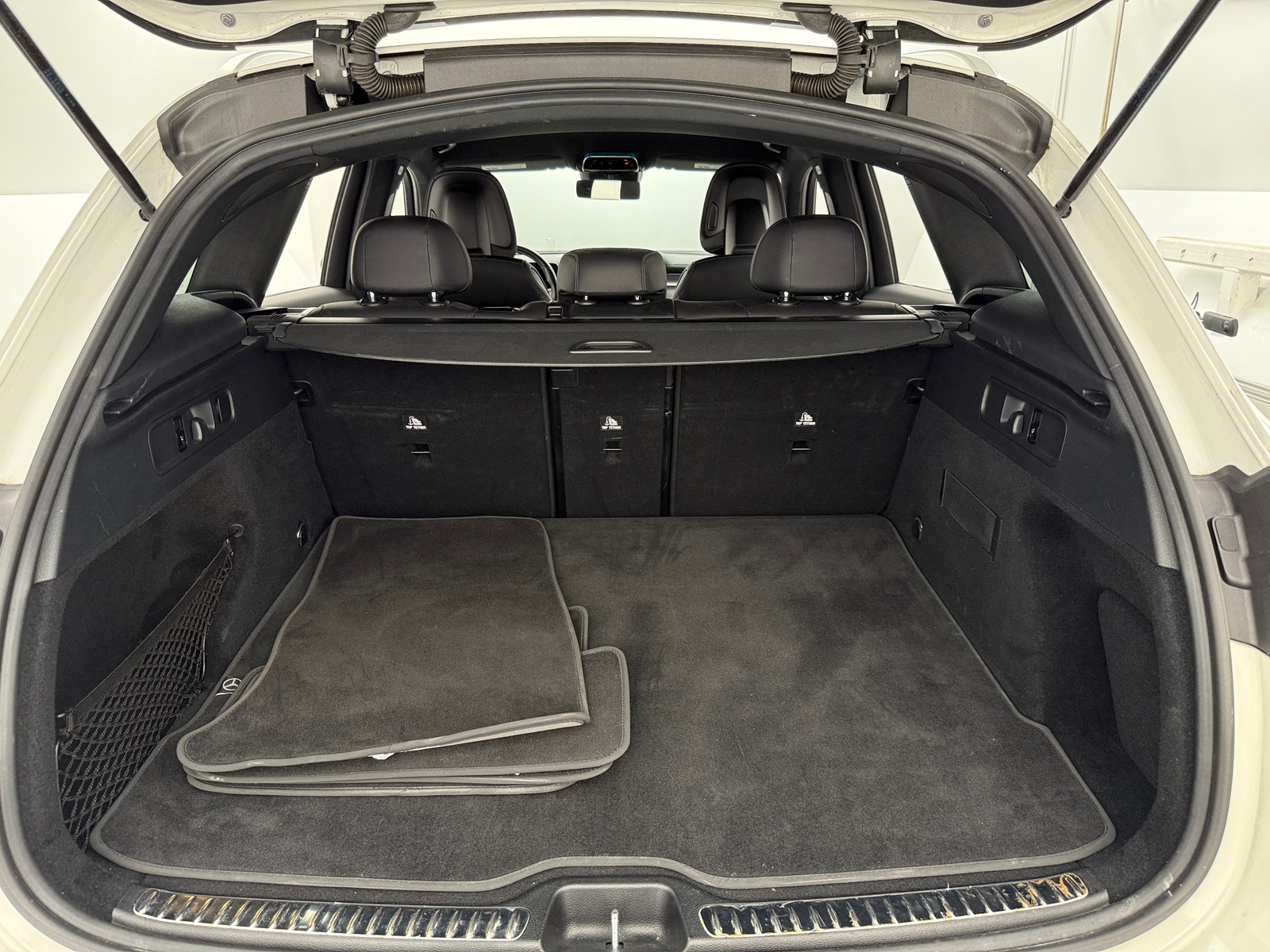 Thumbnail: 2024 Mercedes-Benz GLC - 6