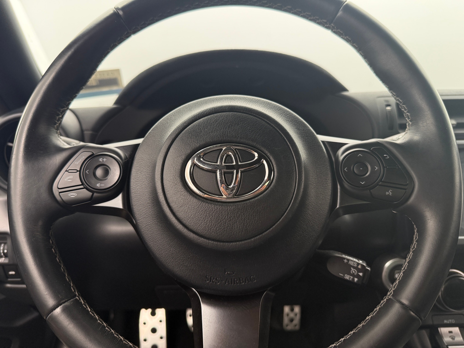 Thumbnail: 2023 Toyota GR86 - 4