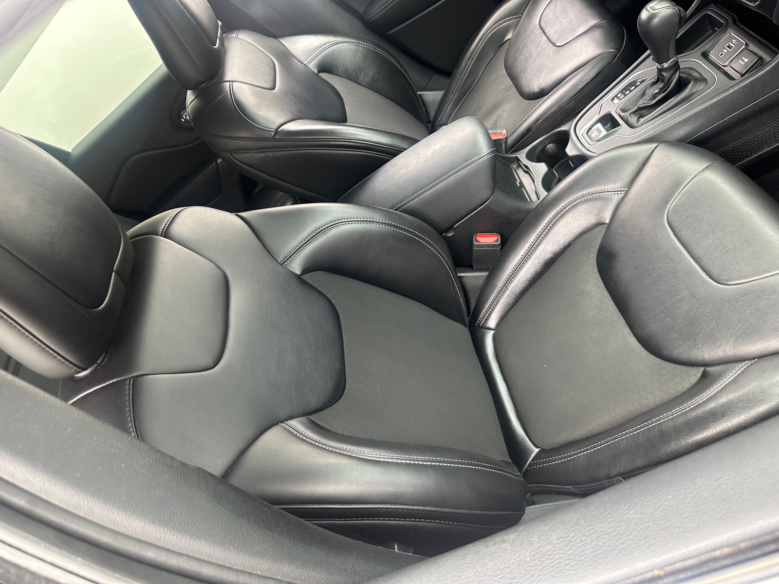 Thumbnail: 2019 Jeep Cherokee - 2