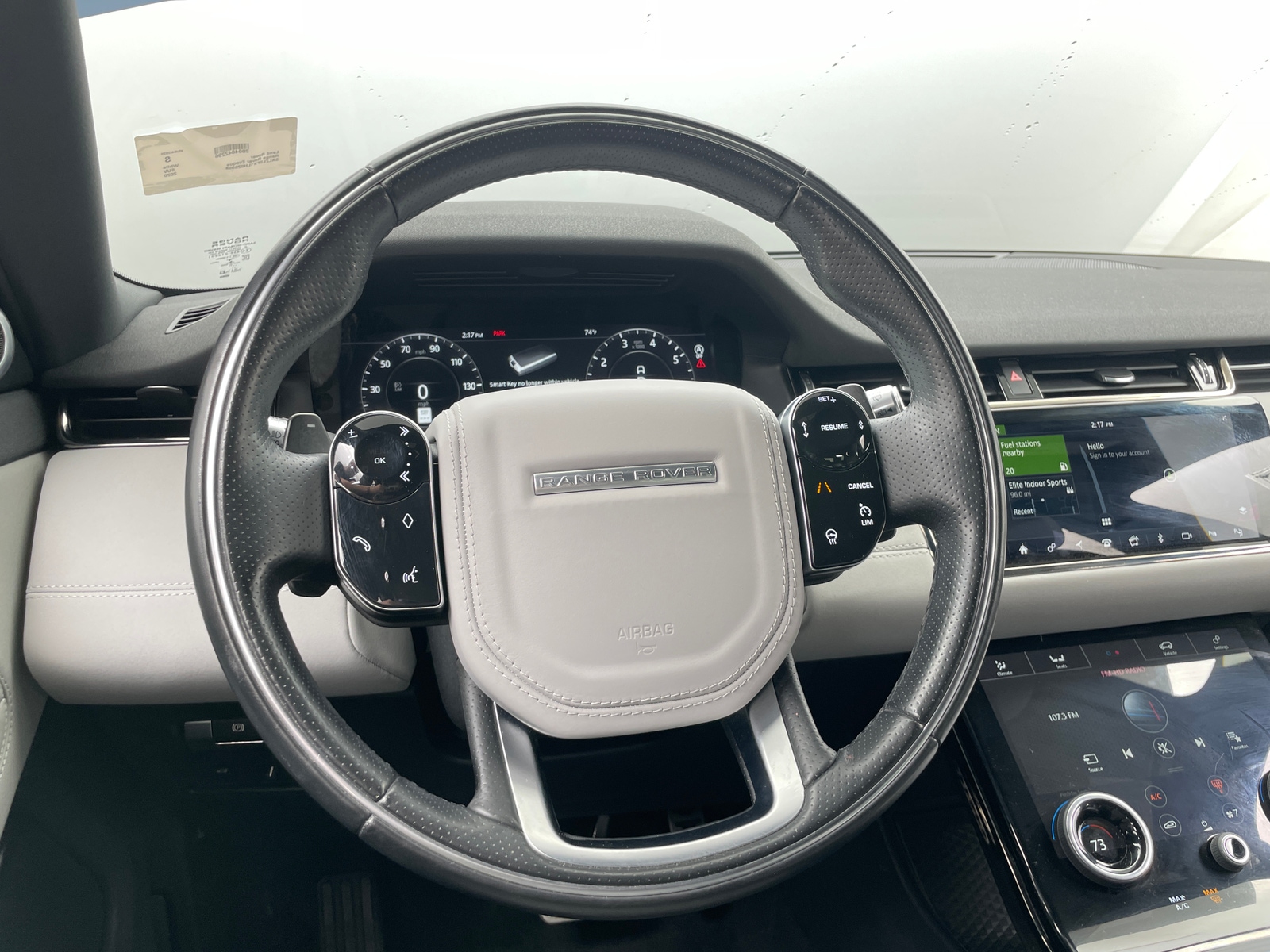 Thumbnail: 2020 Land Rover Range Rover Evoque - 4