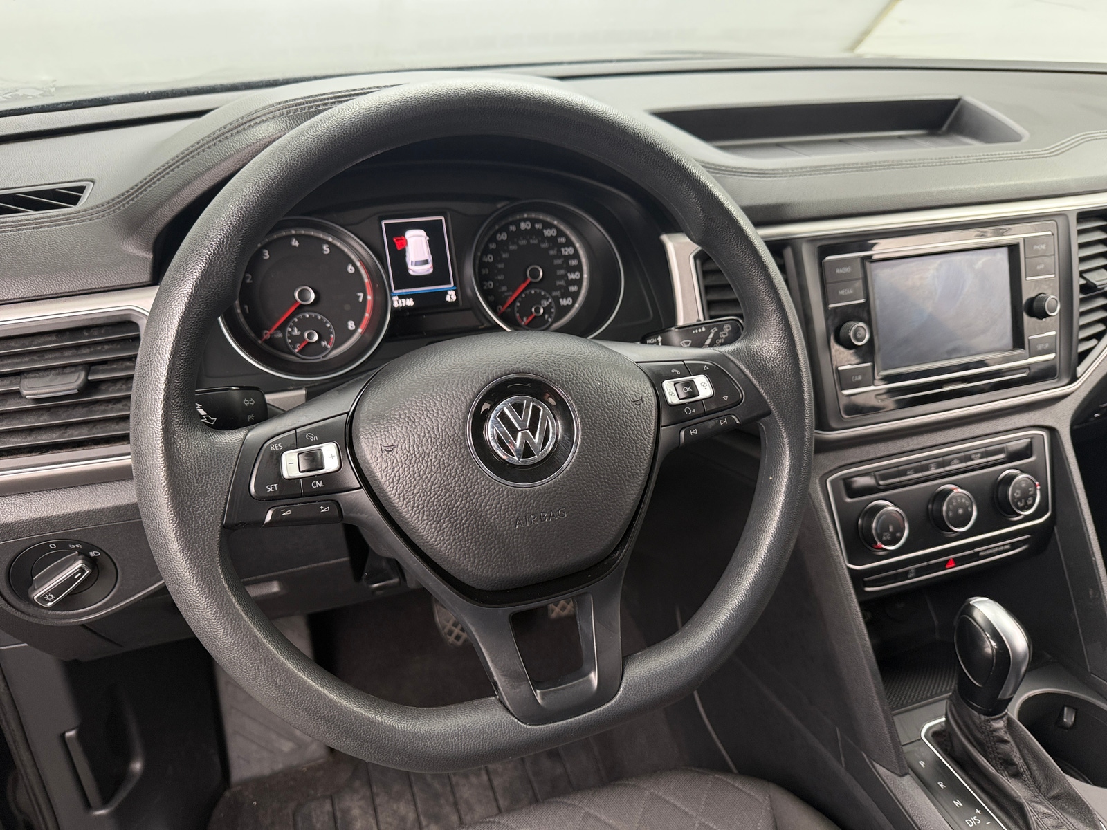 Thumbnail: 2018 Volkswagen Atlas - 5