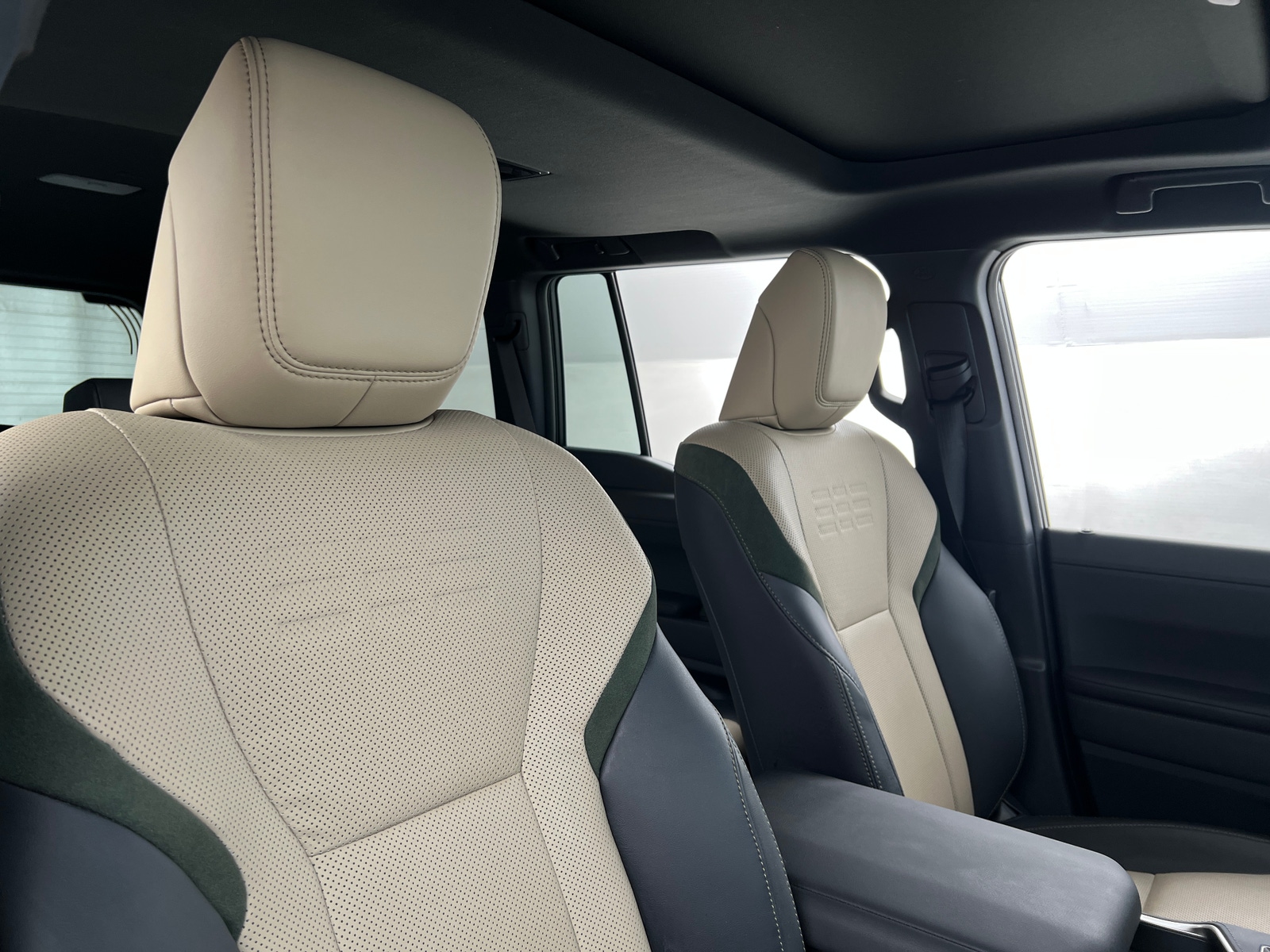 Thumbnail: 2024 Lexus GX - 2