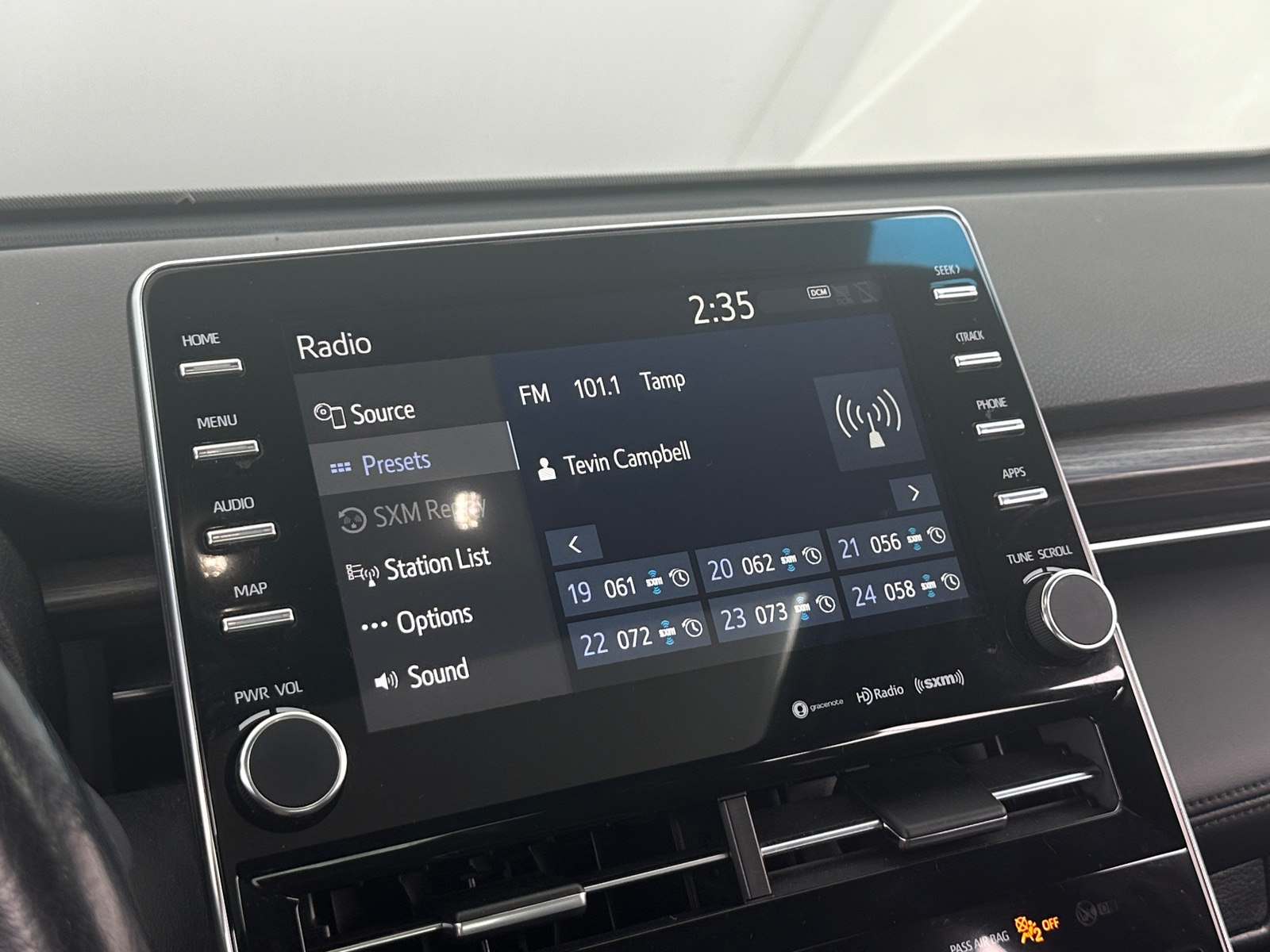 Thumbnail: 2019 Toyota Avalon - 3