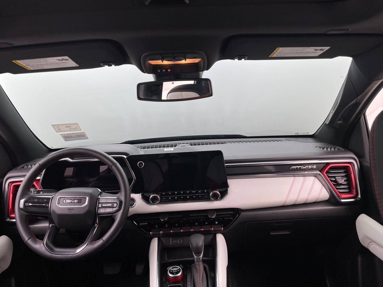 Thumbnail: 2023 GMC Canyon - 2