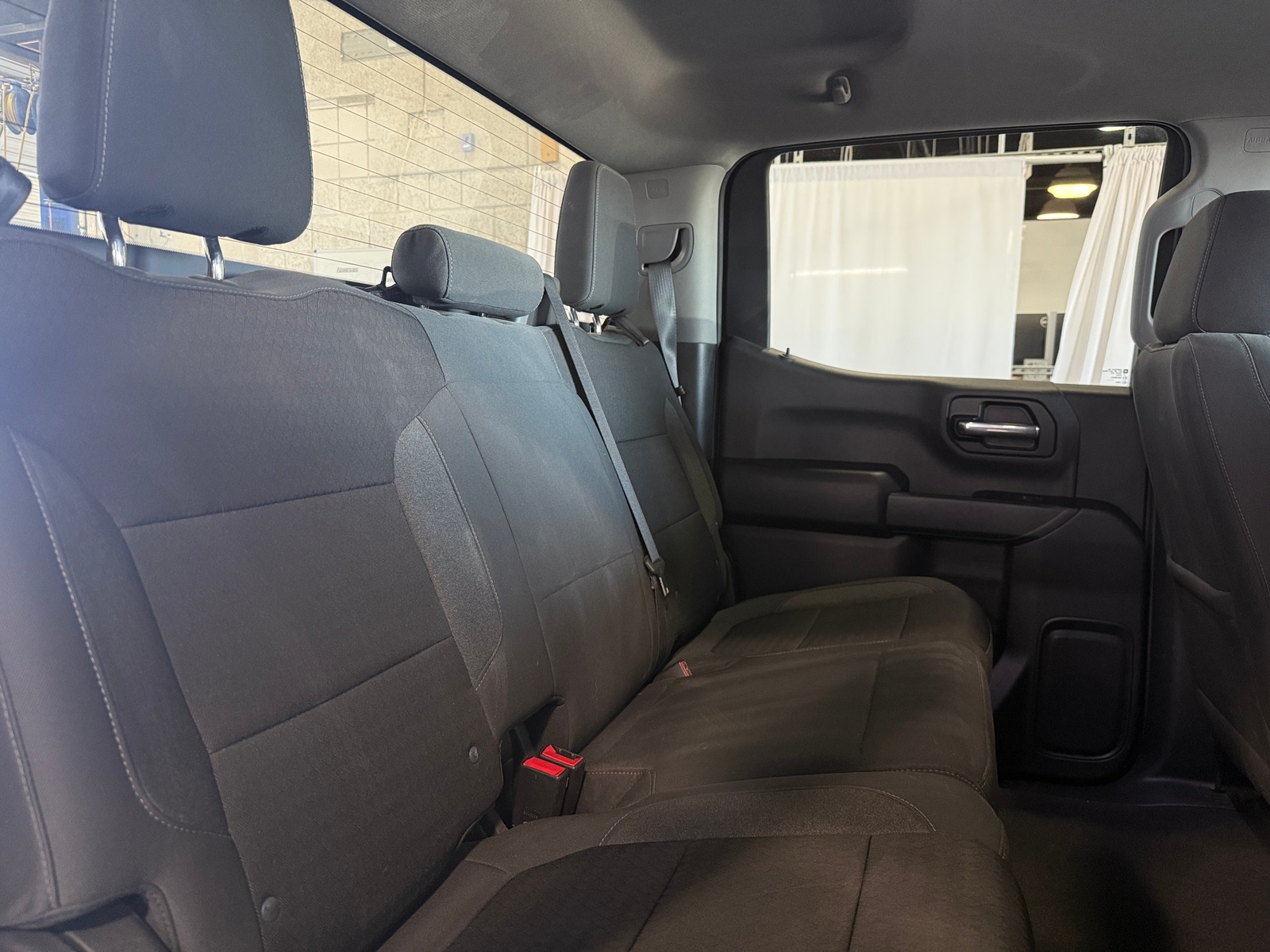 Thumbnail: 2021 Chevrolet Silverado 1500 - 6