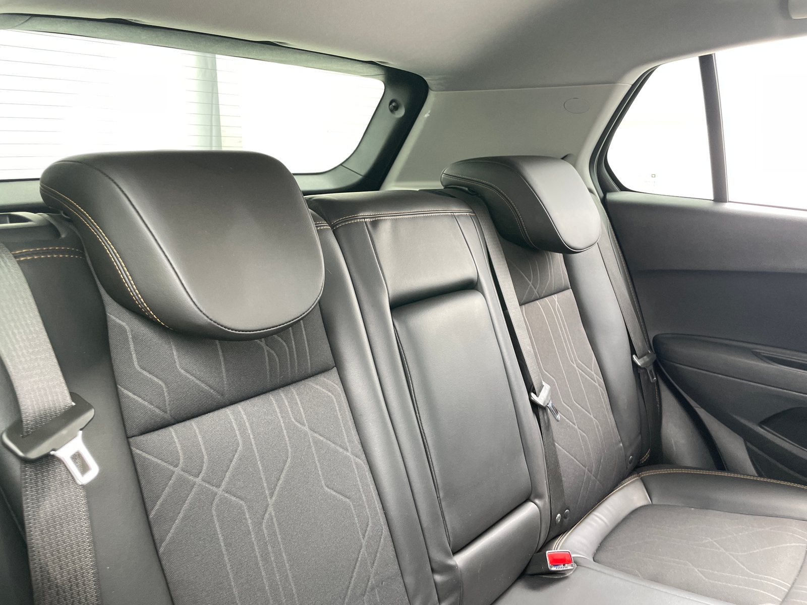 Thumbnail: 2020 Chevrolet Trax - 6